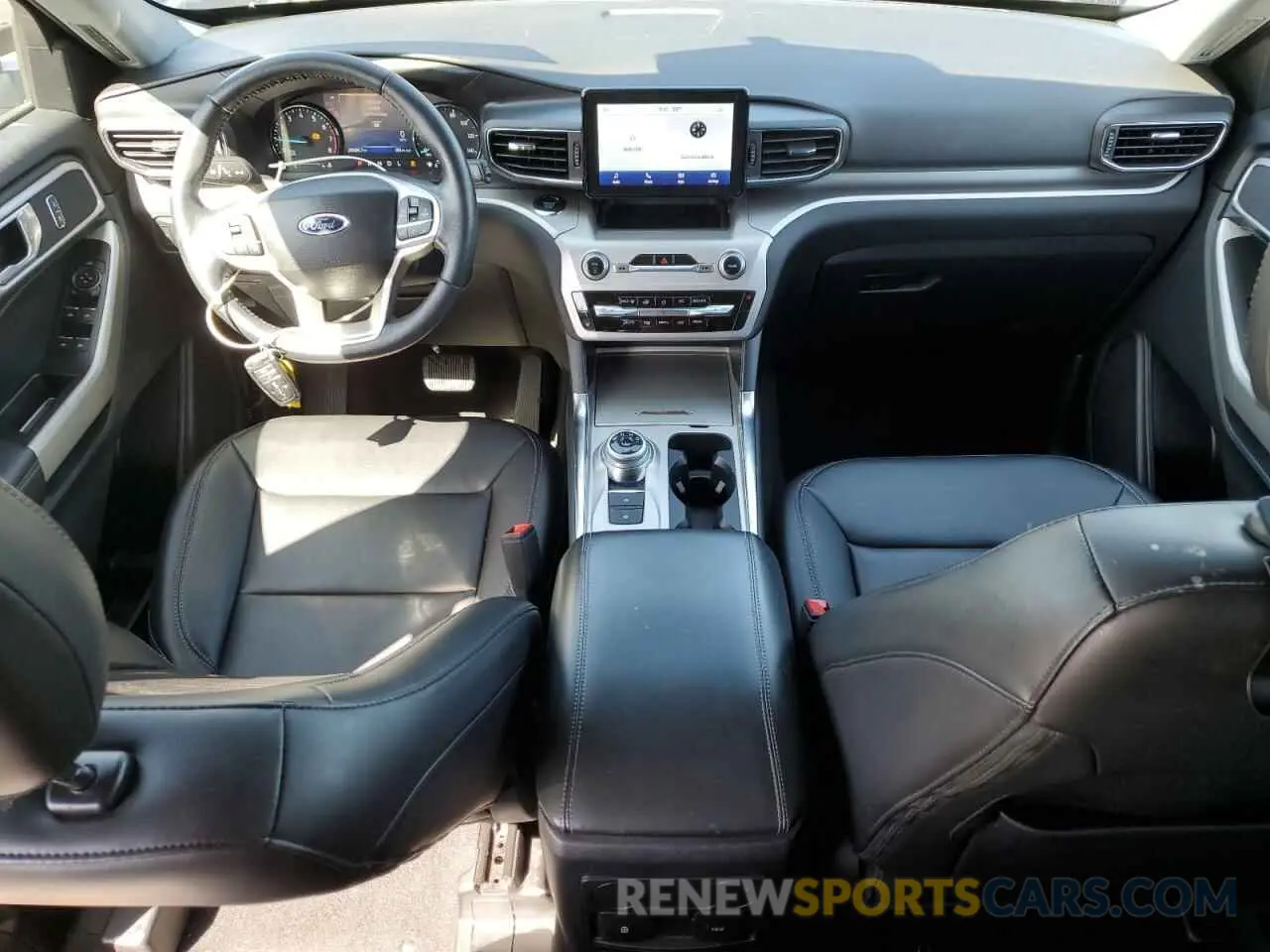 8 Фотография поврежденного автомобиля 1FMSK7DH8NGB68782 FORD EXPLORER 2022