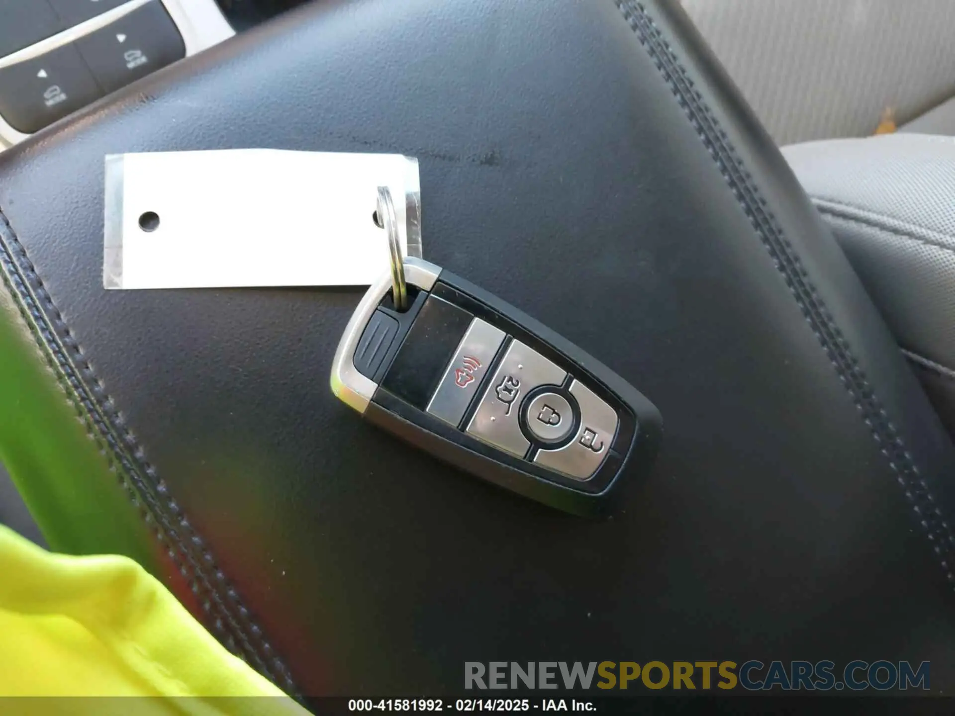 11 Photograph of a damaged car 1FMSK7DH8NGB75800 FORD EXPLORER 2022