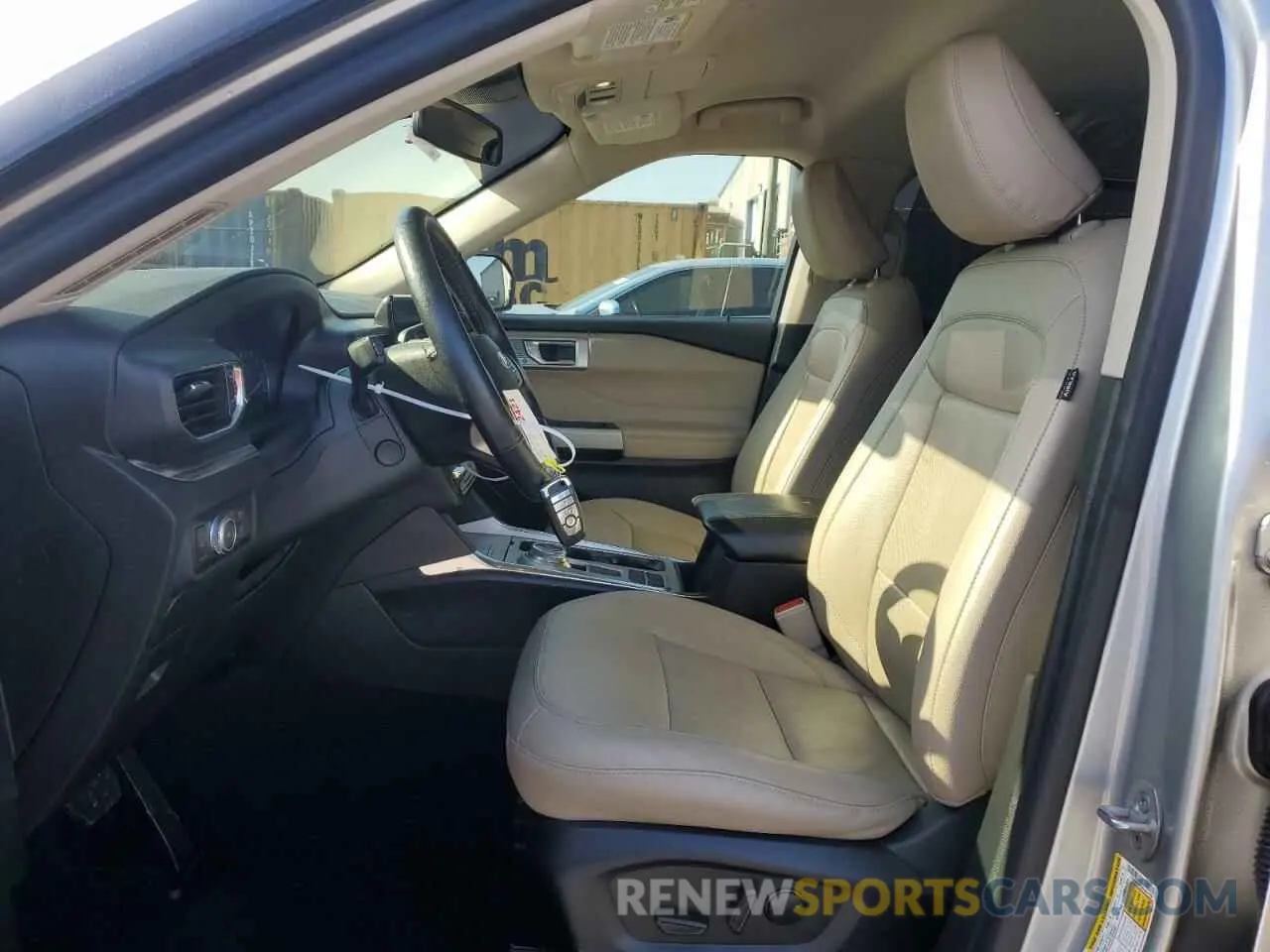 7 Photograph of a damaged car 1FMSK7FH5NGA54705 FORD EXPLORER 2022
