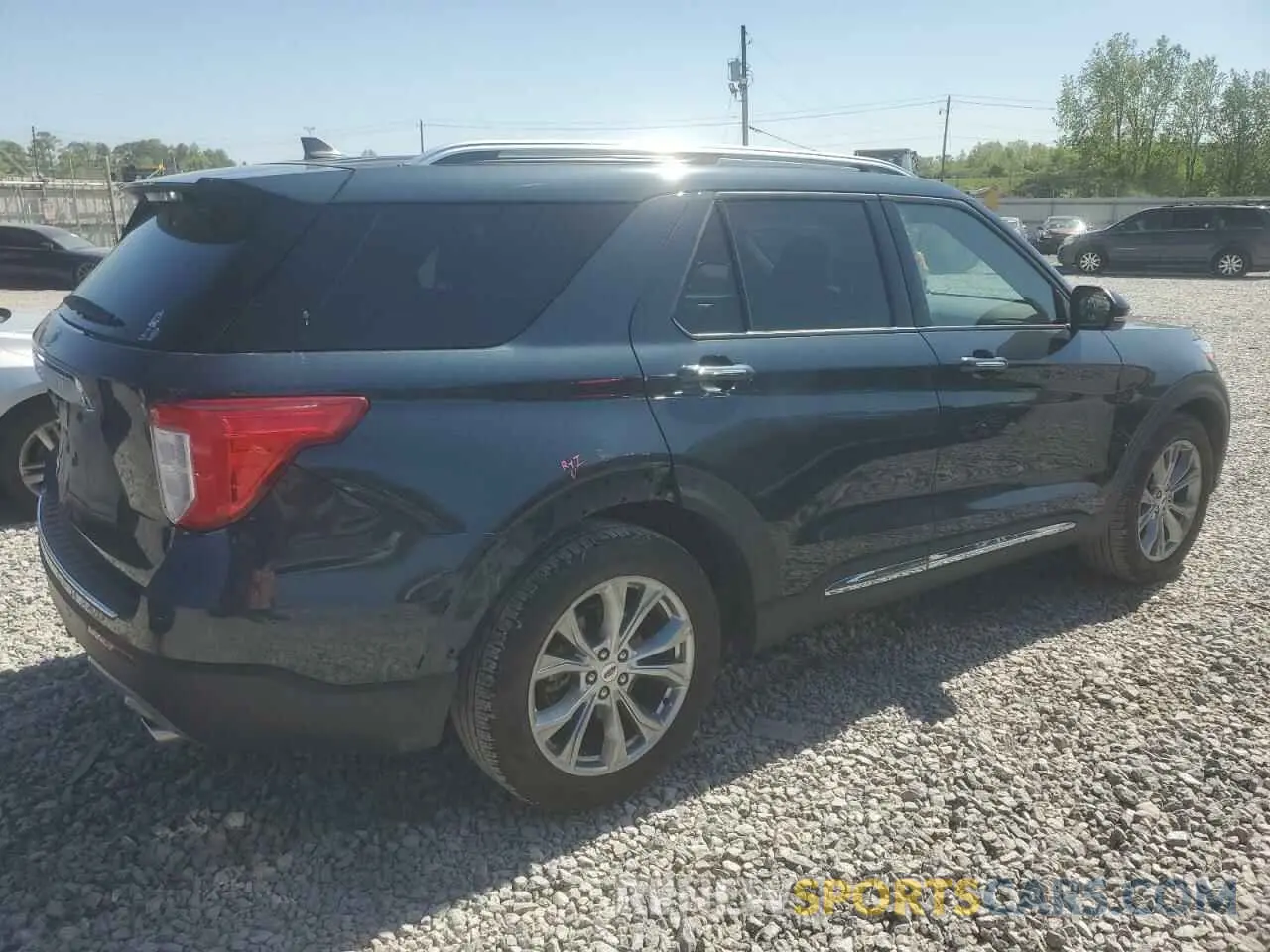 3 Photograph of a damaged car 1FMSK7FH5NGA64411 FORD EXPLORER 2022