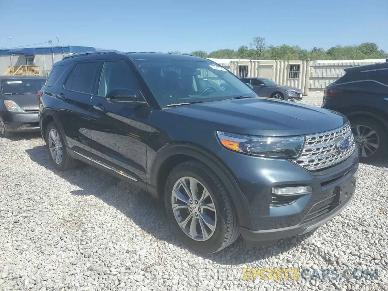 4 Photograph of a damaged car 1FMSK7FH5NGA64411 FORD EXPLORER 2022