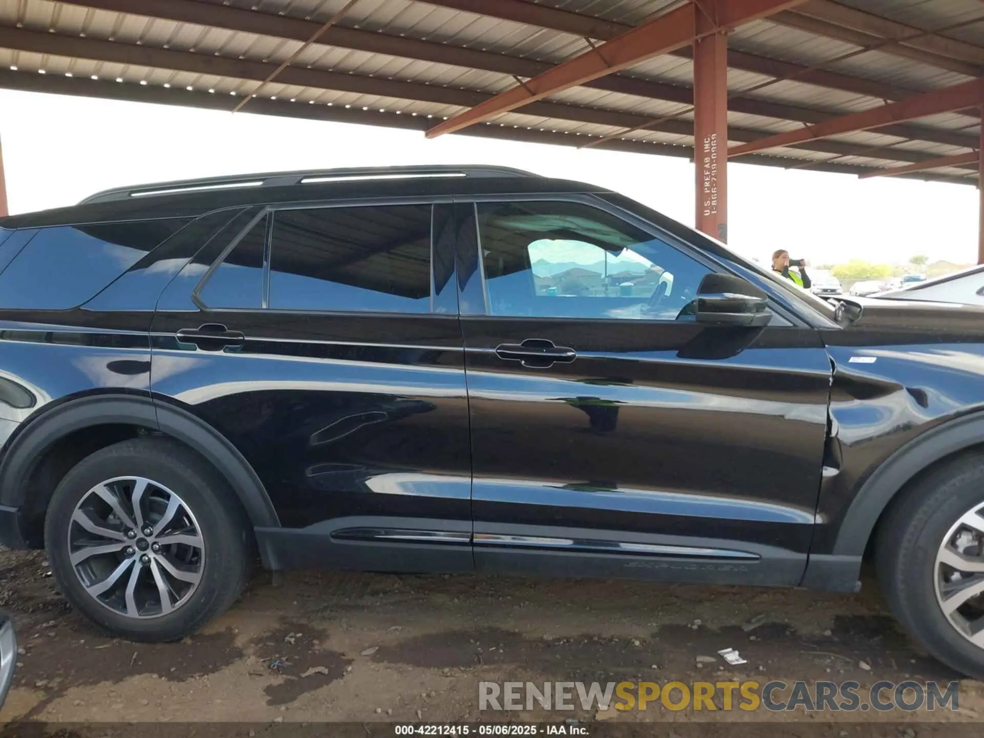 13 Photograph of a damaged car 1FMSK7KH5NGA21032 FORD EXPLORER 2022