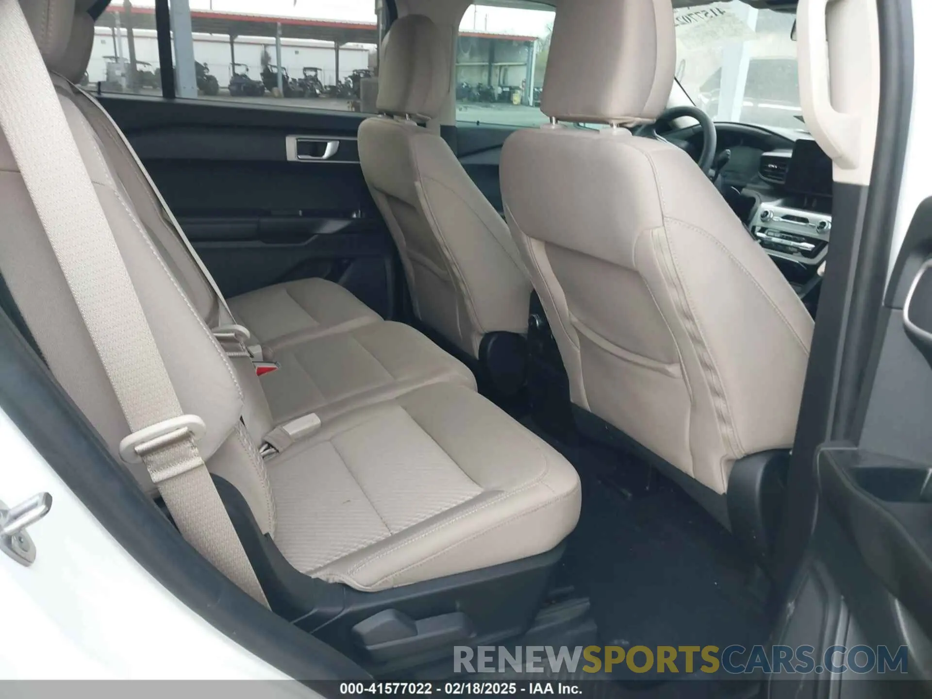 8 Фотография поврежденного автомобиля 1FMSK8BB8NGA06672 FORD EXPLORER 2022