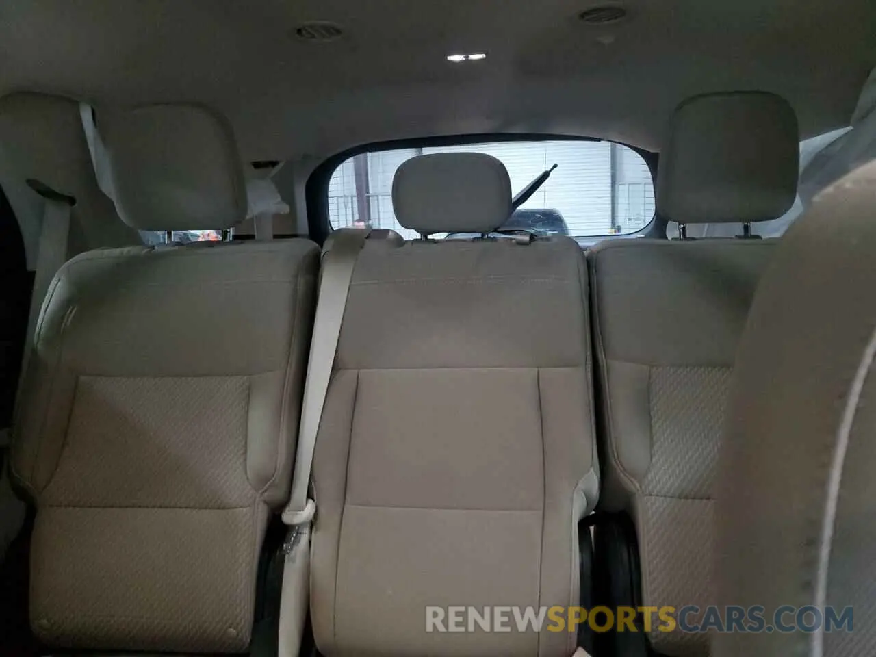 10 Фотография поврежденного автомобиля 1FMSK8BH0NGB75542 FORD EXPLORER 2022