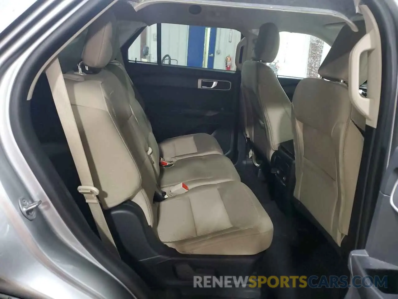 11 Фотография поврежденного автомобиля 1FMSK8BH0NGB75542 FORD EXPLORER 2022