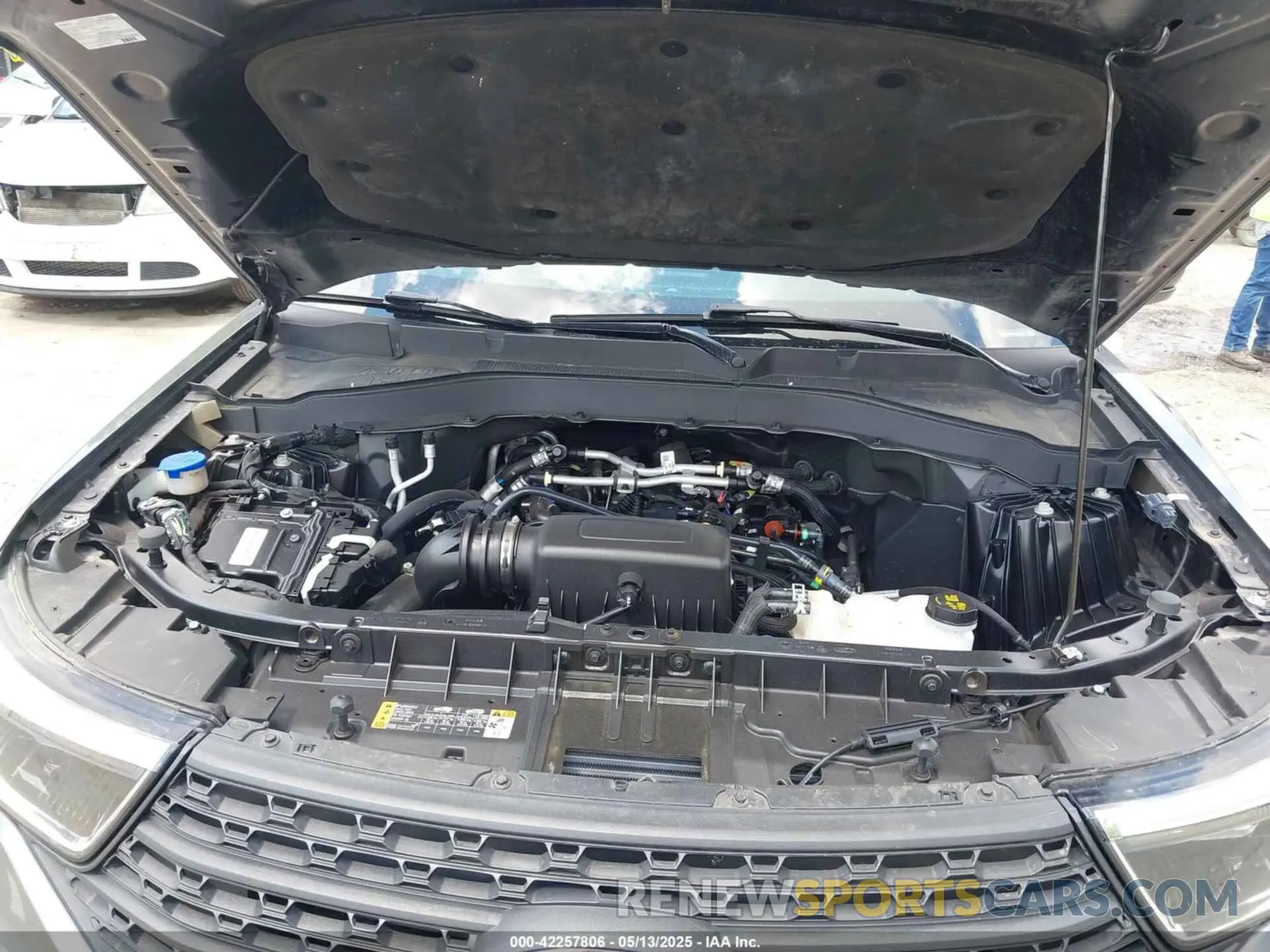 10 Фотография поврежденного автомобиля 1FMSK8BH2NGA59887 FORD EXPLORER 2022