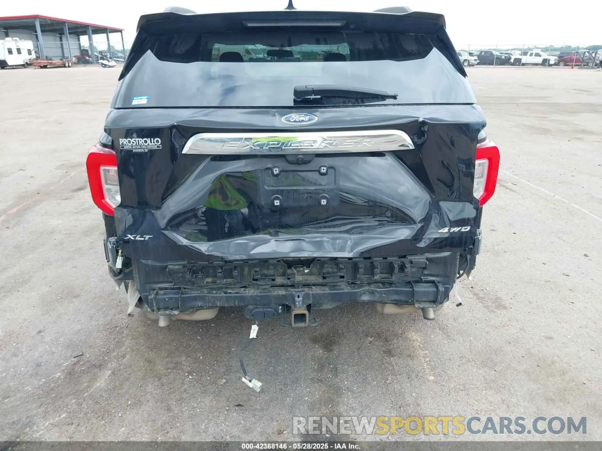 18 Photograph of a damaged car 1FMSK8DH0NGB22403 FORD EXPLORER 2022