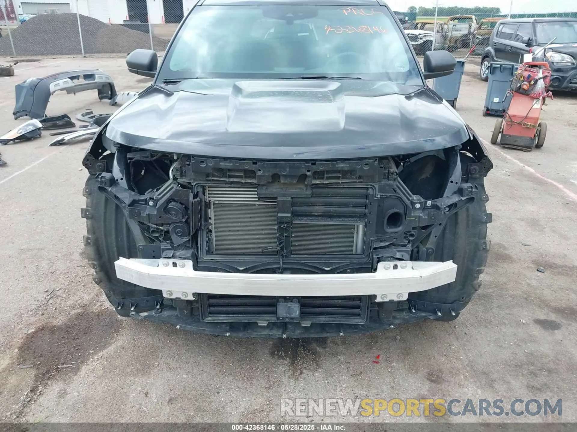 6 Photograph of a damaged car 1FMSK8DH0NGB22403 FORD EXPLORER 2022