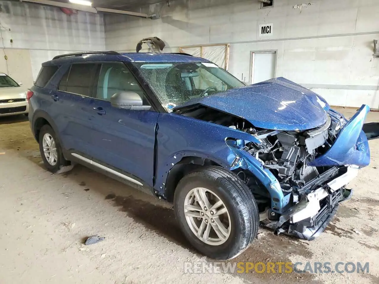 4 Photograph of a damaged car 1FMSK8DH1NGA15943 FORD EXPLORER 2022