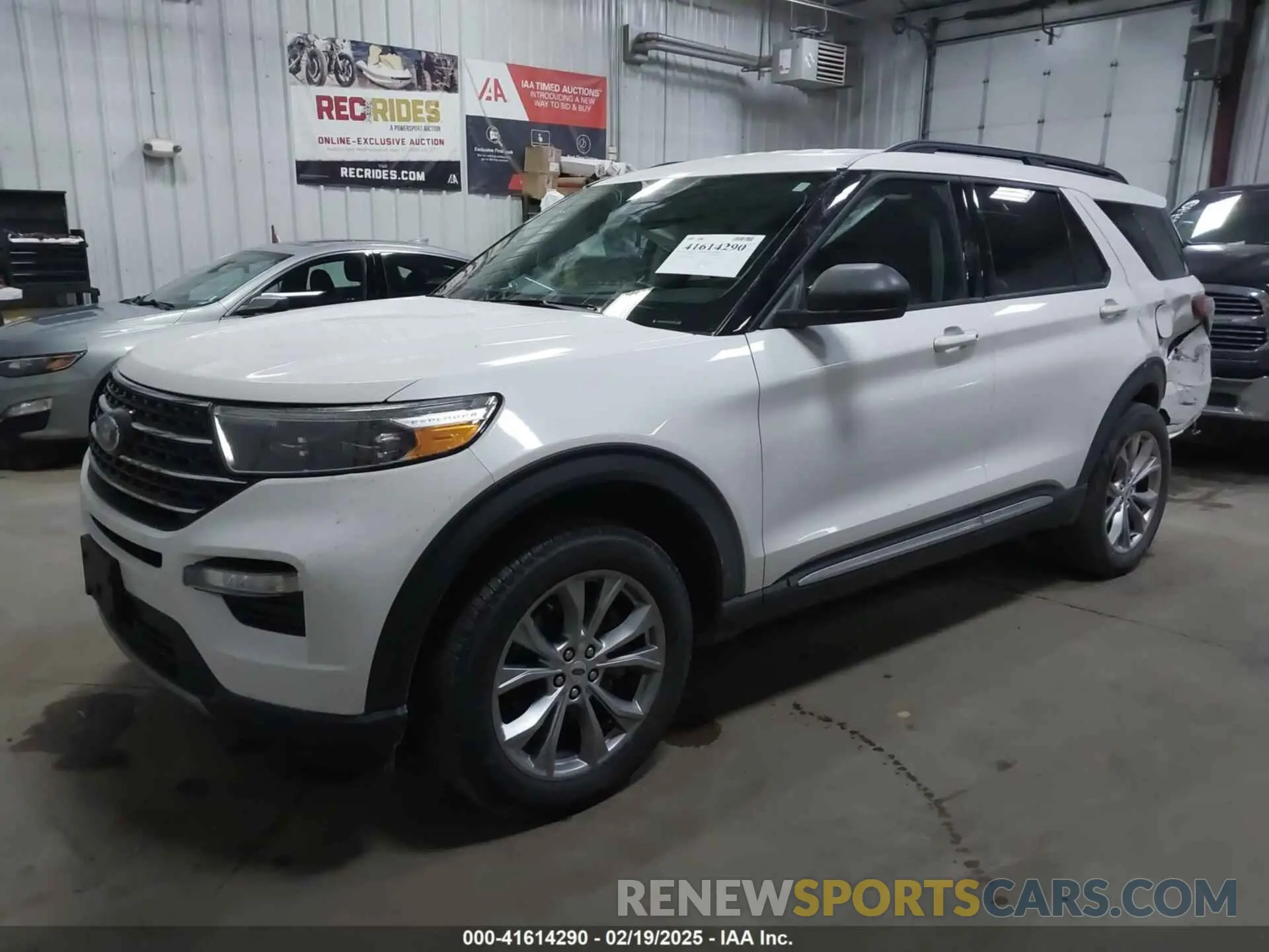 2 Photograph of a damaged car 1FMSK8DH2NGA29432 FORD EXPLORER 2022