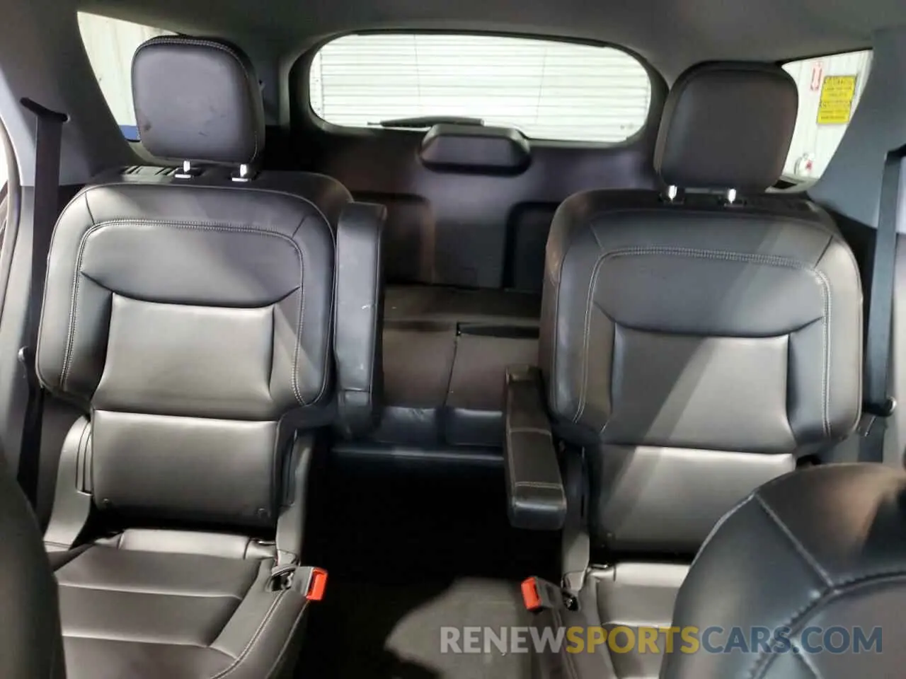 10 Фотография поврежденного автомобиля 1FMSK8DH2NGC18775 FORD EXPLORER 2022