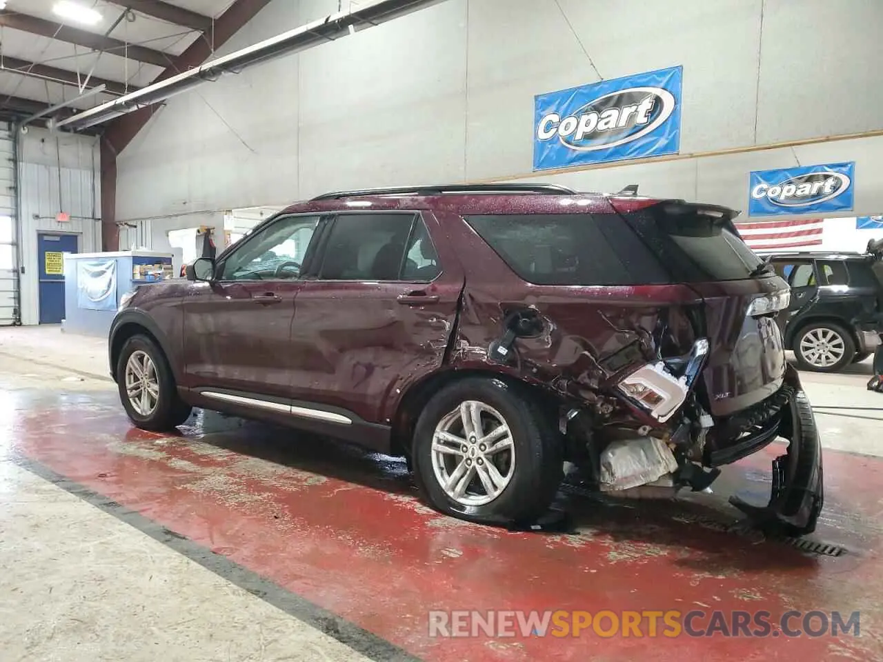 2 Photograph of a damaged car 1FMSK8DH3NGA62598 FORD EXPLORER 2022