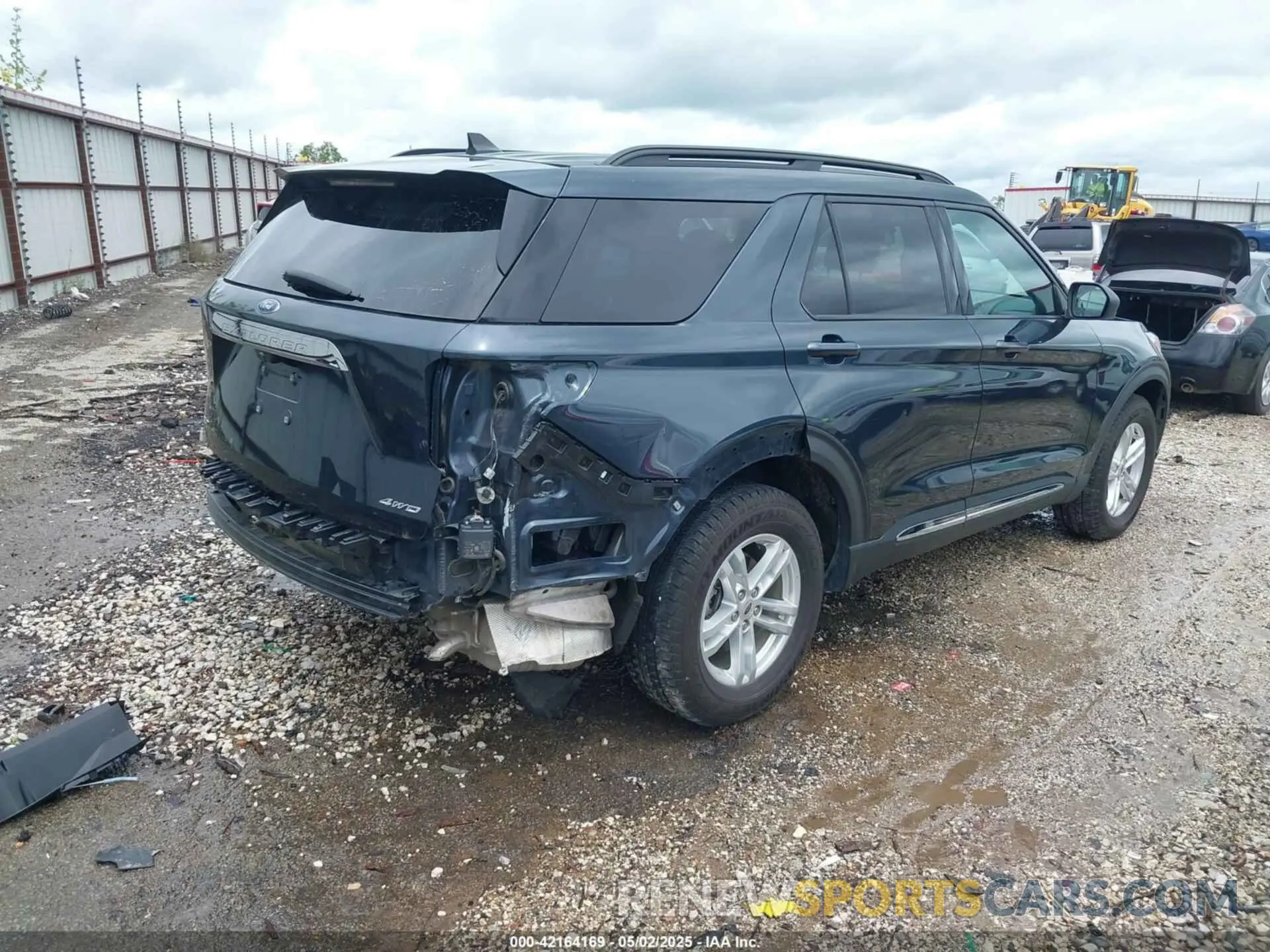 4 Photograph of a damaged car 1FMSK8DH3NGA69714 FORD EXPLORER 2022