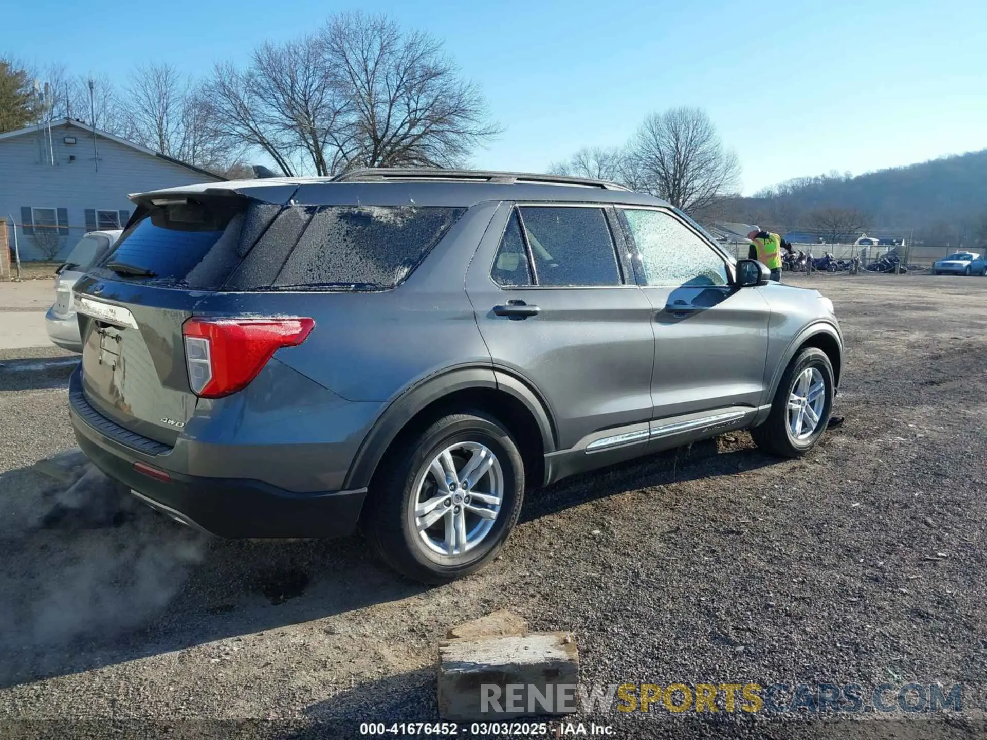 4 Photograph of a damaged car 1FMSK8DH3NGB54438 FORD EXPLORER 2022