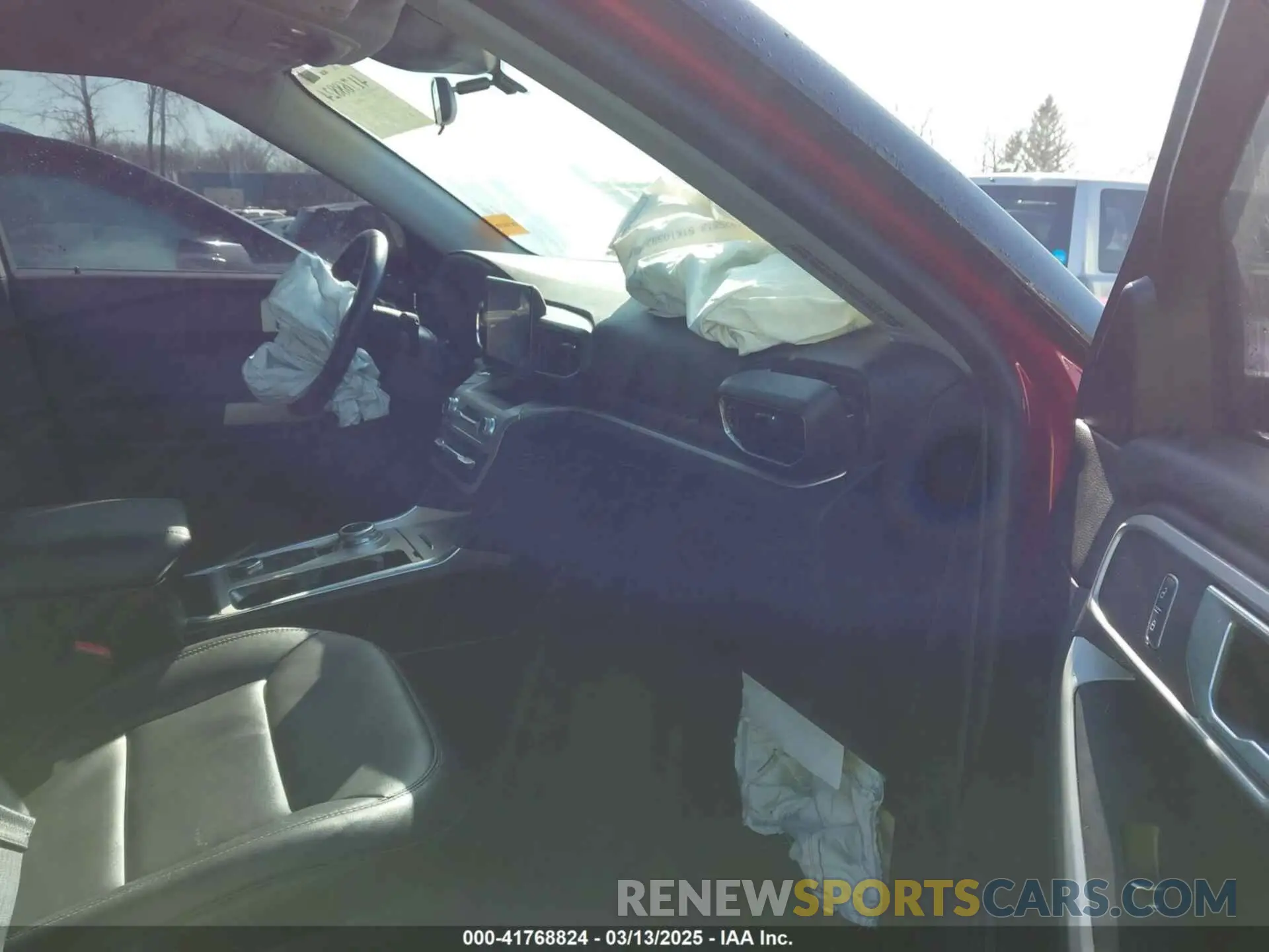 5 Photograph of a damaged car 1FMSK8DH4NGA68538 FORD EXPLORER 2022