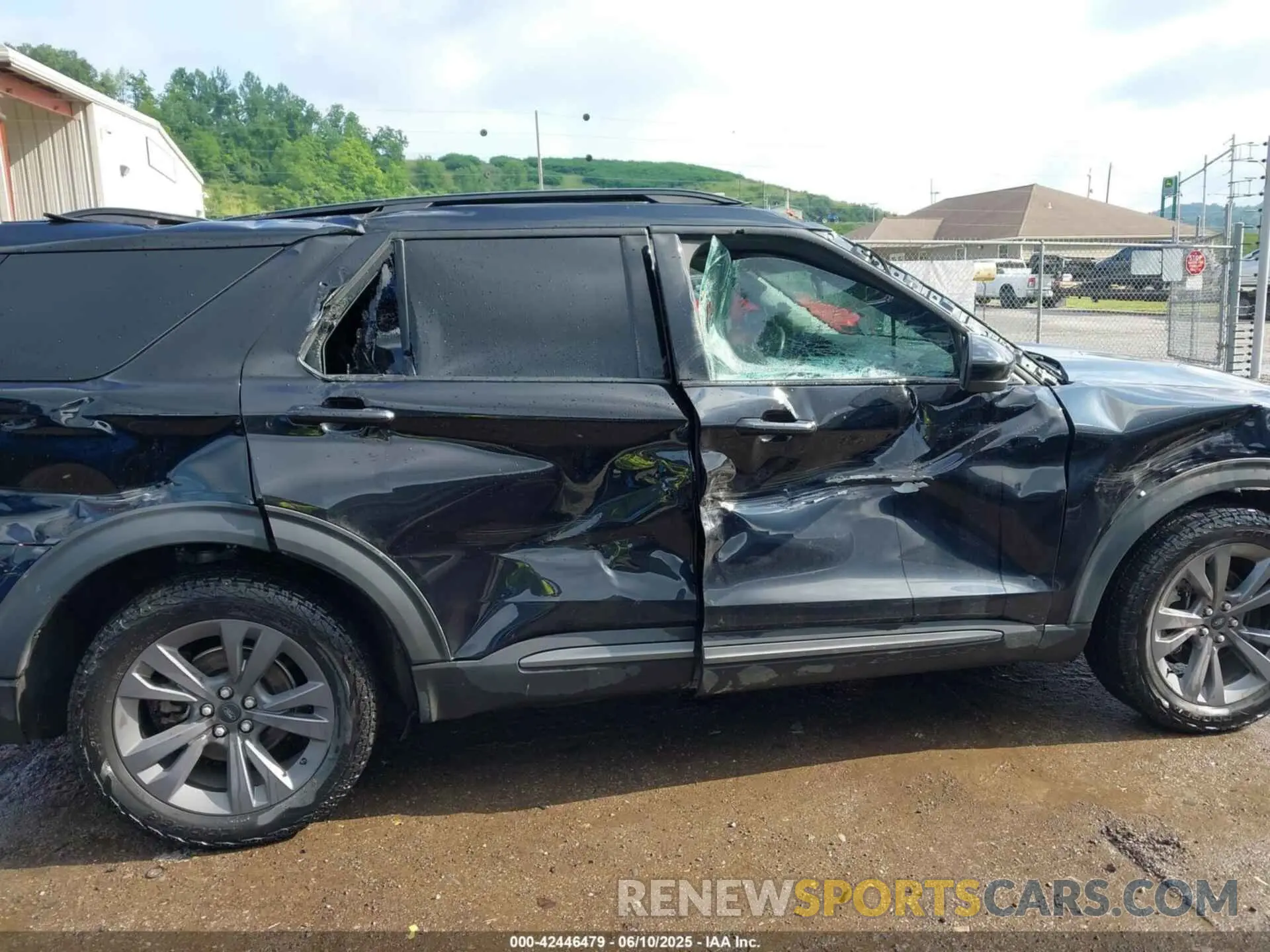 14 Photograph of a damaged car 1FMSK8DH6NGB45376 FORD EXPLORER 2022