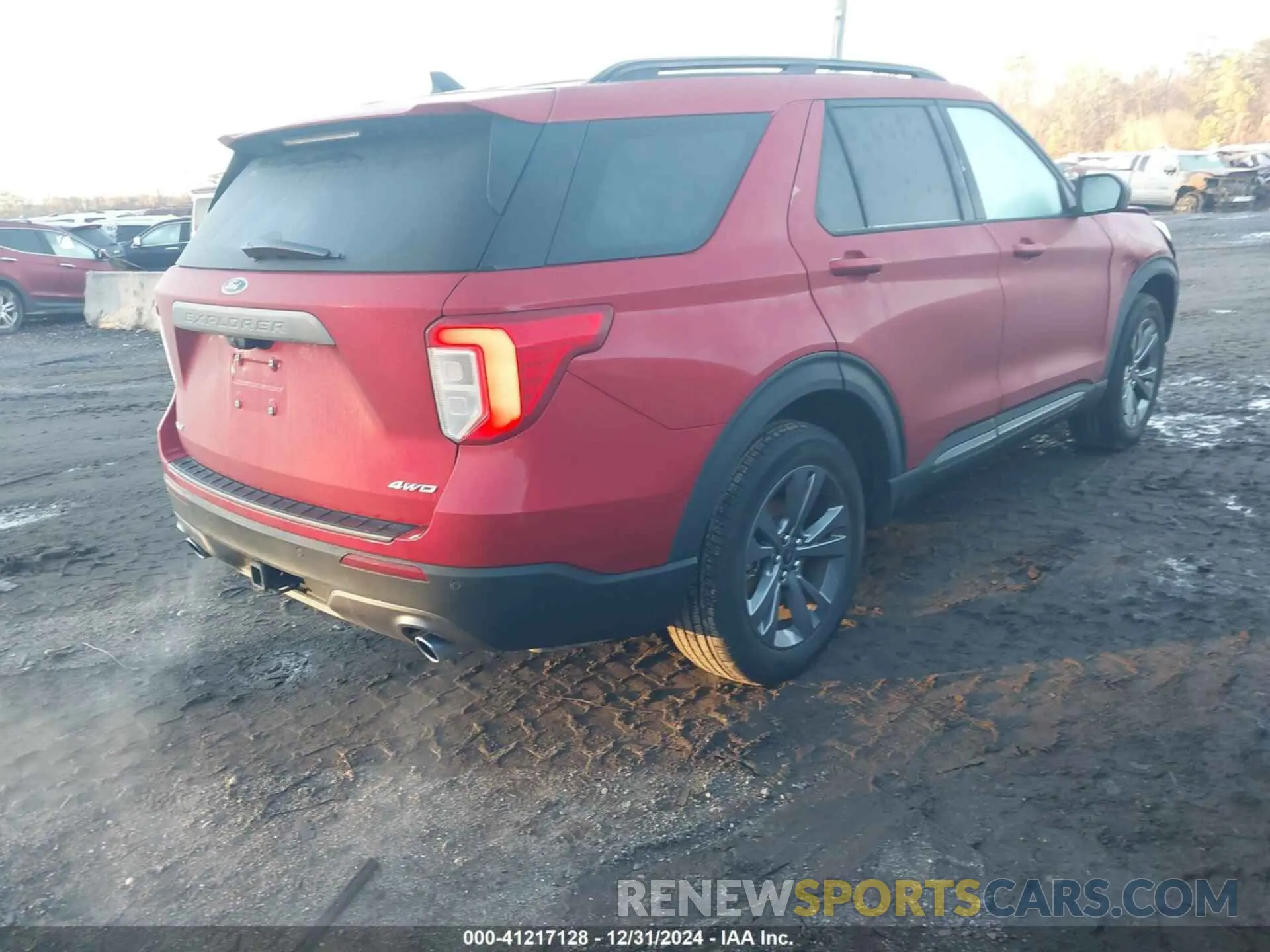4 Photograph of a damaged car 1FMSK8DH6NGC35207 FORD EXPLORER 2022