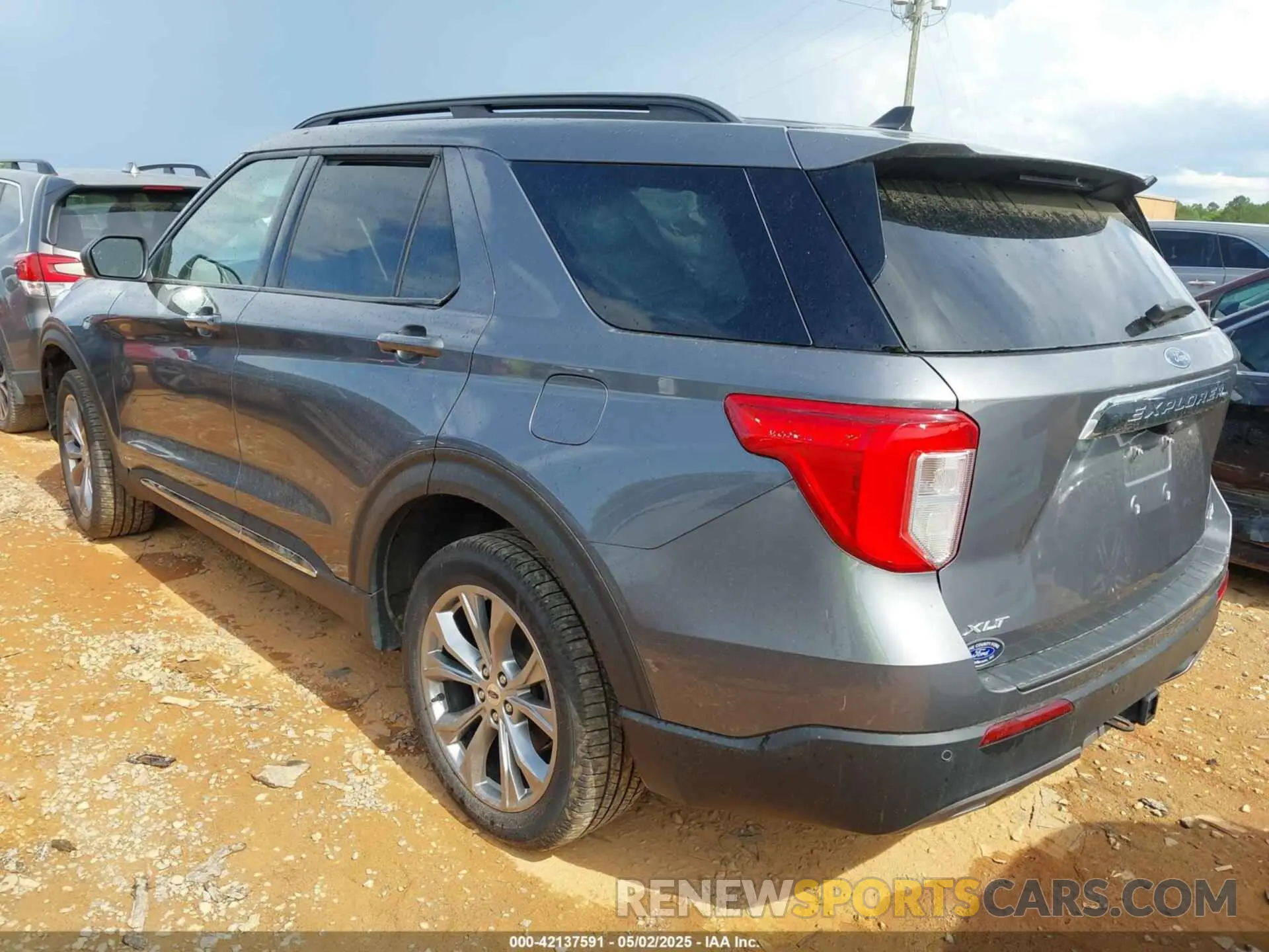 3 Photograph of a damaged car 1FMSK8DH7NGA36408 FORD EXPLORER 2022