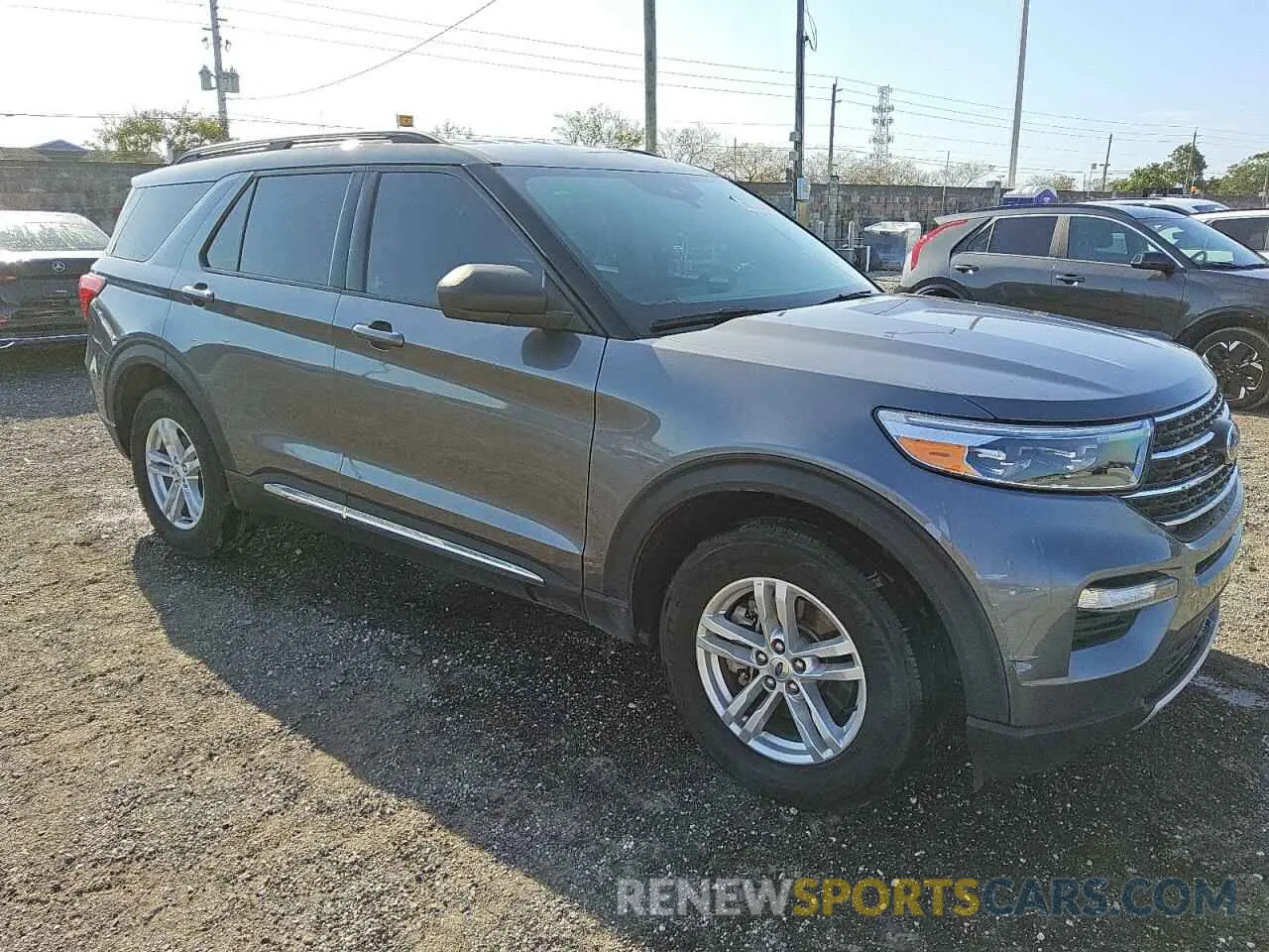 4 Photograph of a damaged car 1FMSK8DH7NGA82496 FORD EXPLORER 2022