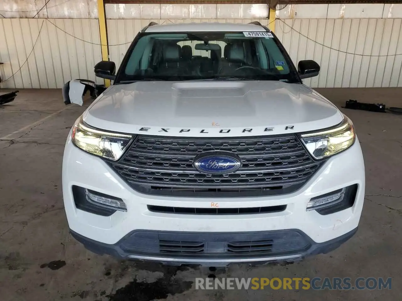 5 Photograph of a damaged car 1FMSK8DH8NGA23358 FORD EXPLORER 2022