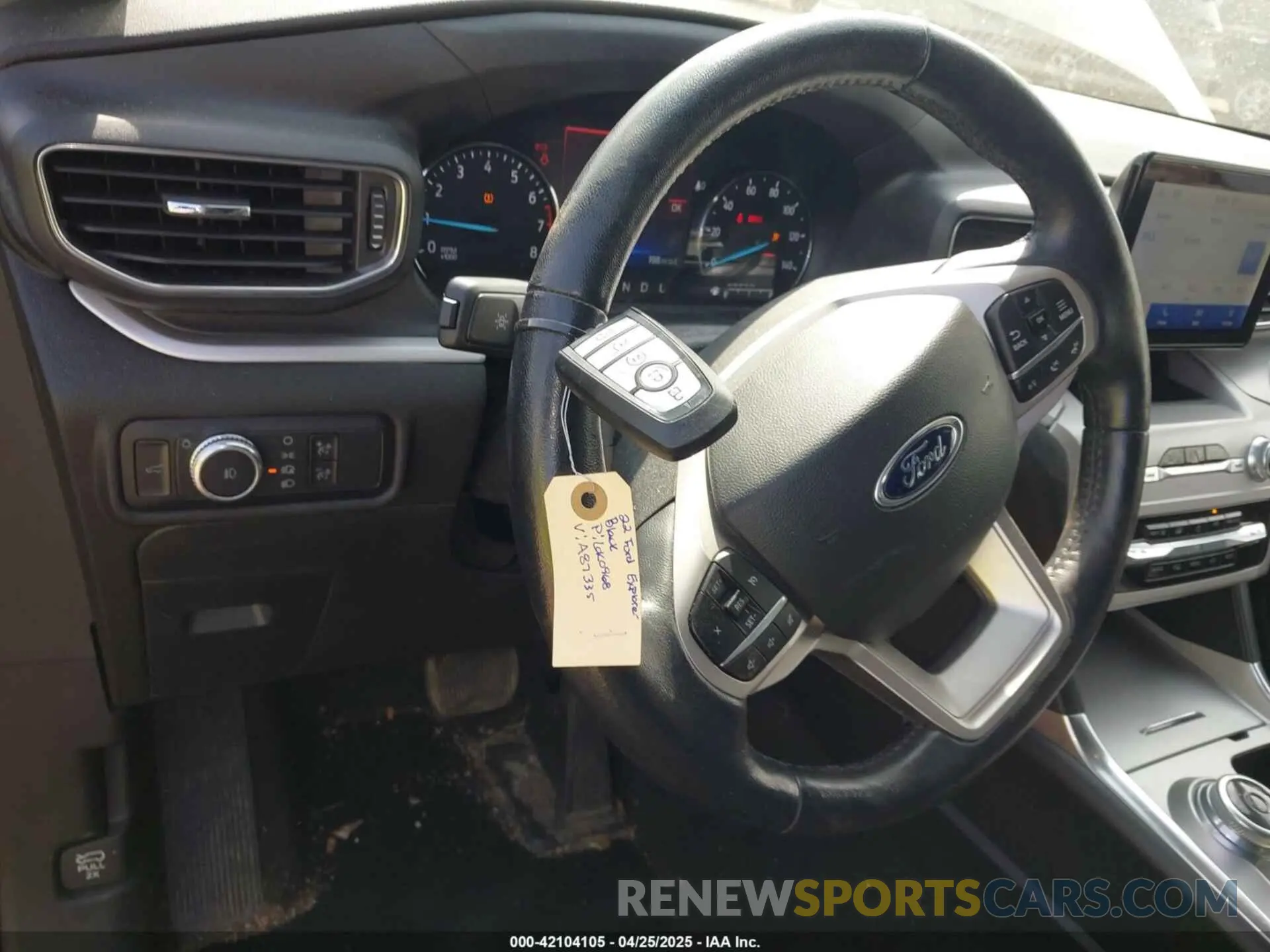 11 Фотография поврежденного автомобиля 1FMSK8DH8NGA87335 FORD EXPLORER 2022