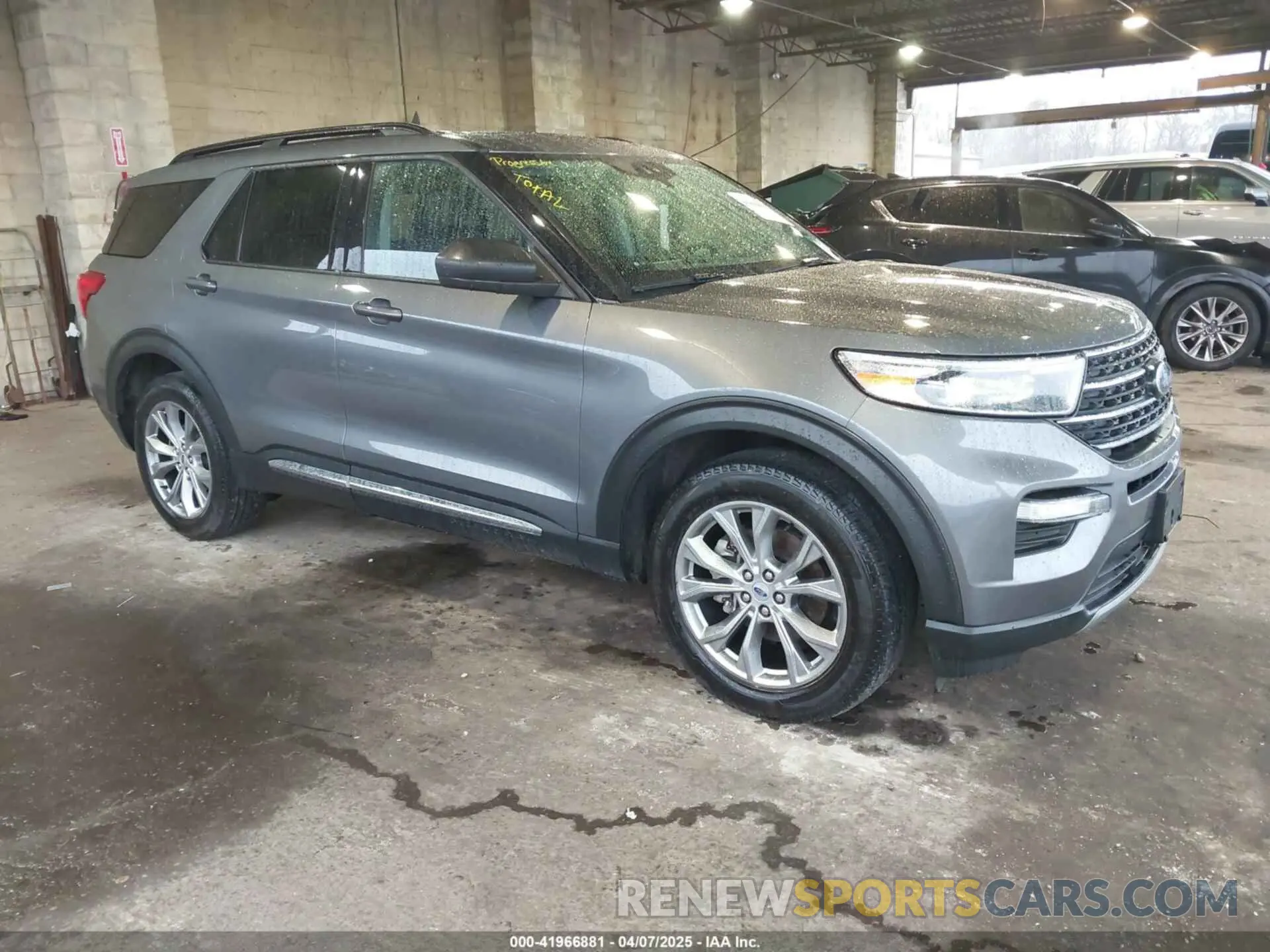 1 Photograph of a damaged car 1FMSK8DH8NGB25128 FORD EXPLORER 2022