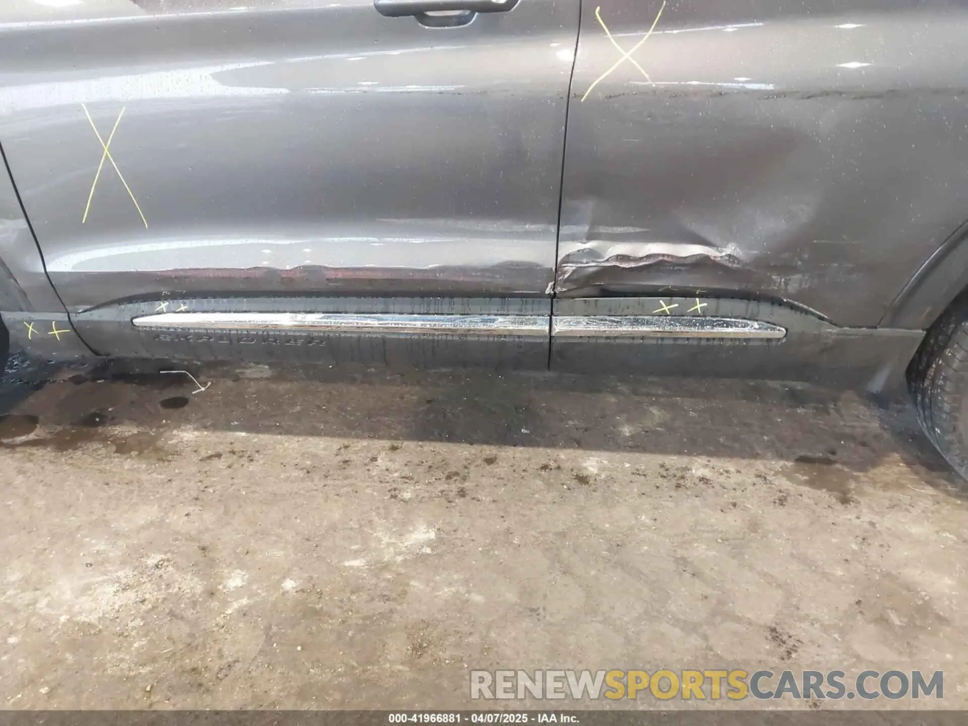 6 Photograph of a damaged car 1FMSK8DH8NGB25128 FORD EXPLORER 2022