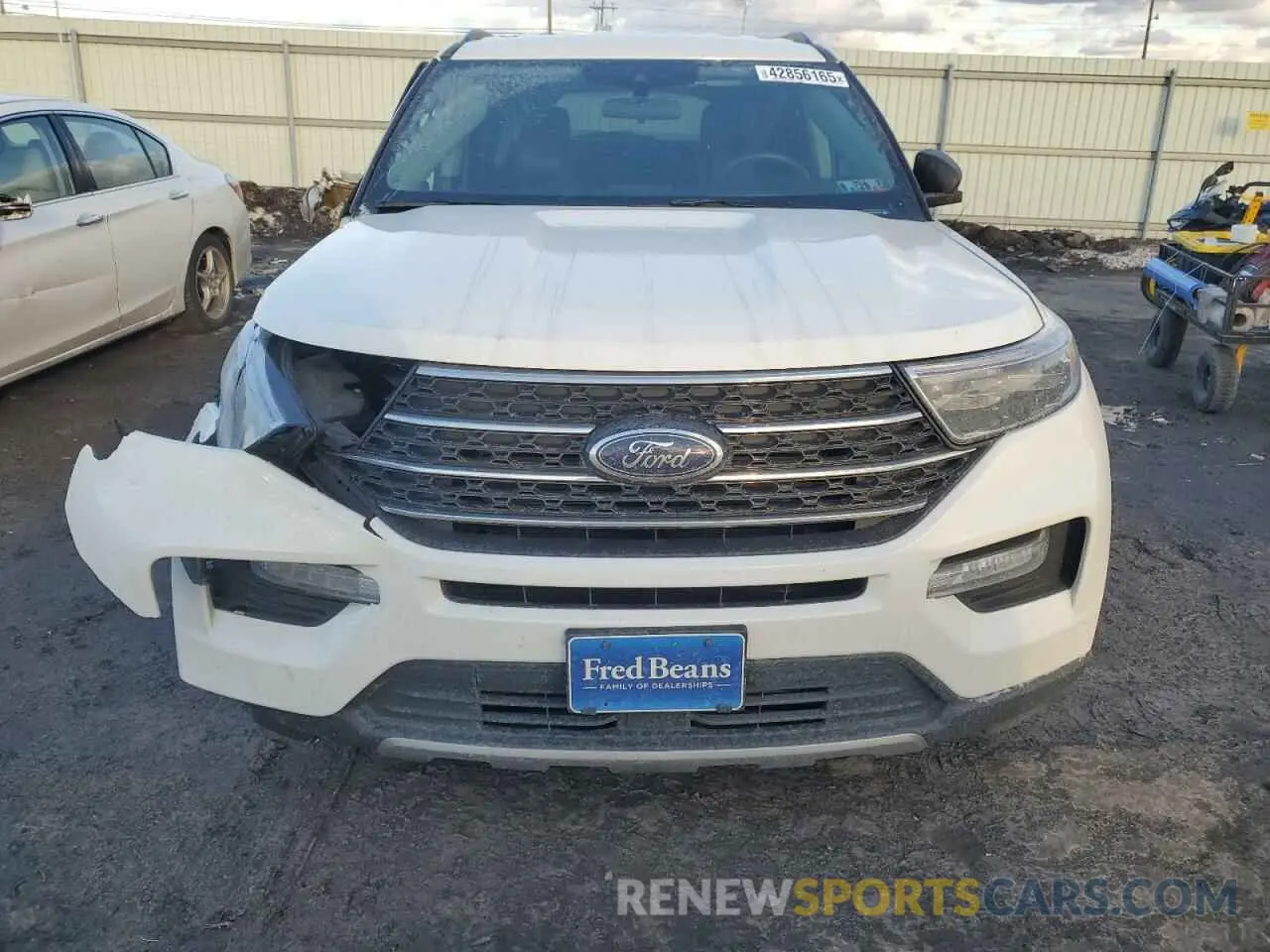 5 Photograph of a damaged car 1FMSK8DH8NGB93557 FORD EXPLORER 2022