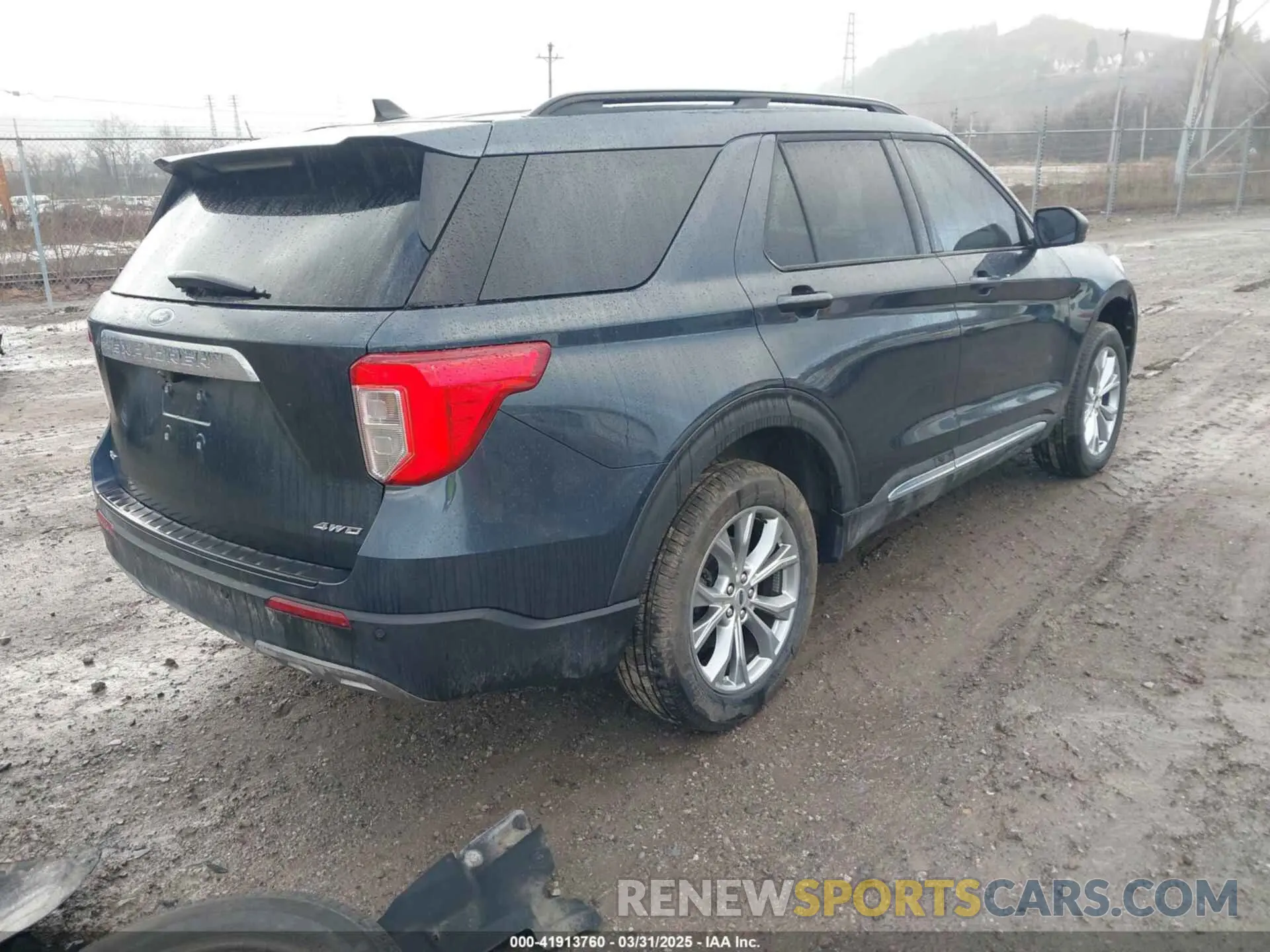 4 Photograph of a damaged car 1FMSK8DH9NGC09474 FORD EXPLORER 2022