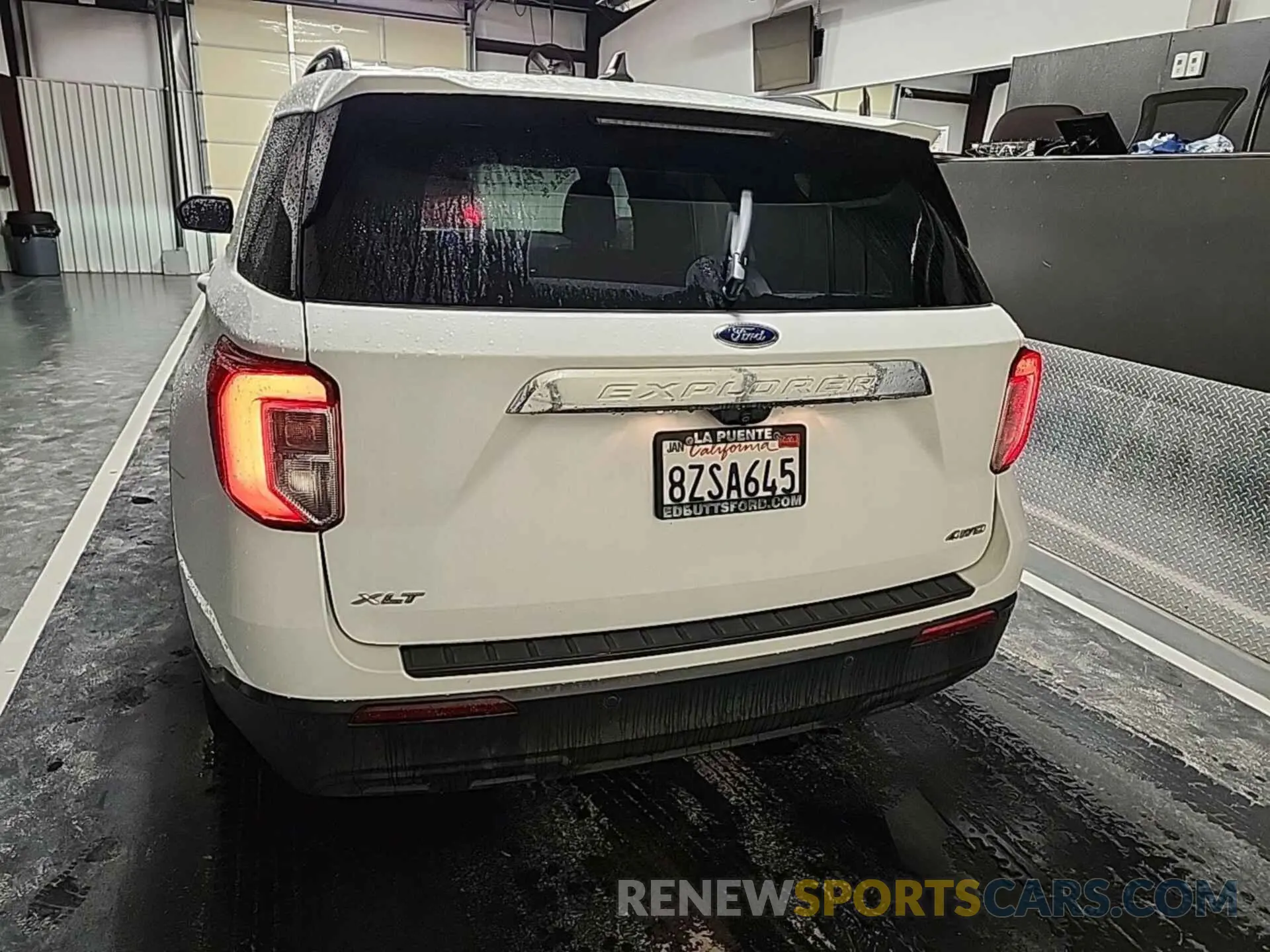 13 Photograph of a damaged car 1FMSK8DHXNGA32255 FORD EXPLORER 2022