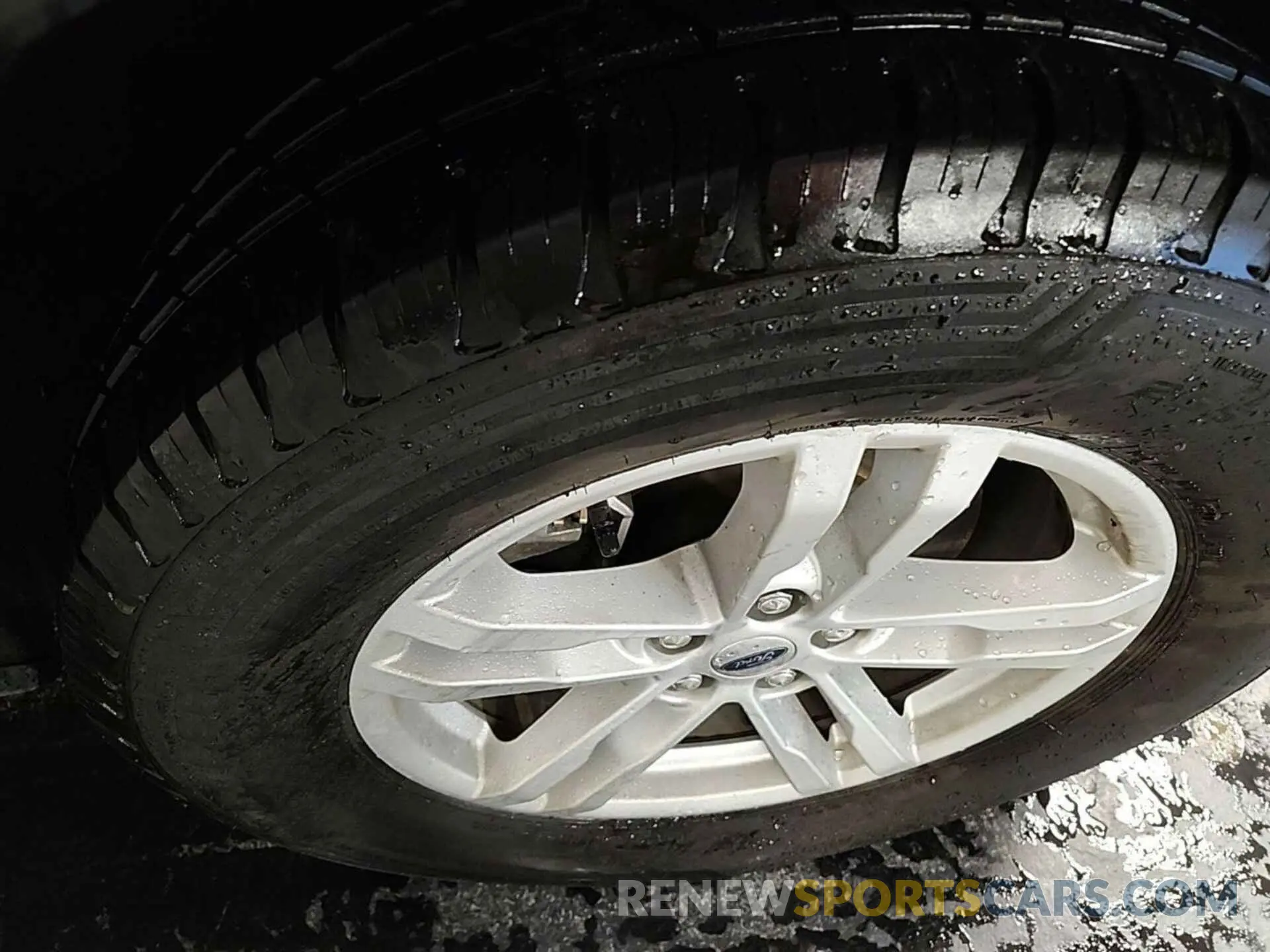 5 Photograph of a damaged car 1FMSK8DHXNGA32255 FORD EXPLORER 2022