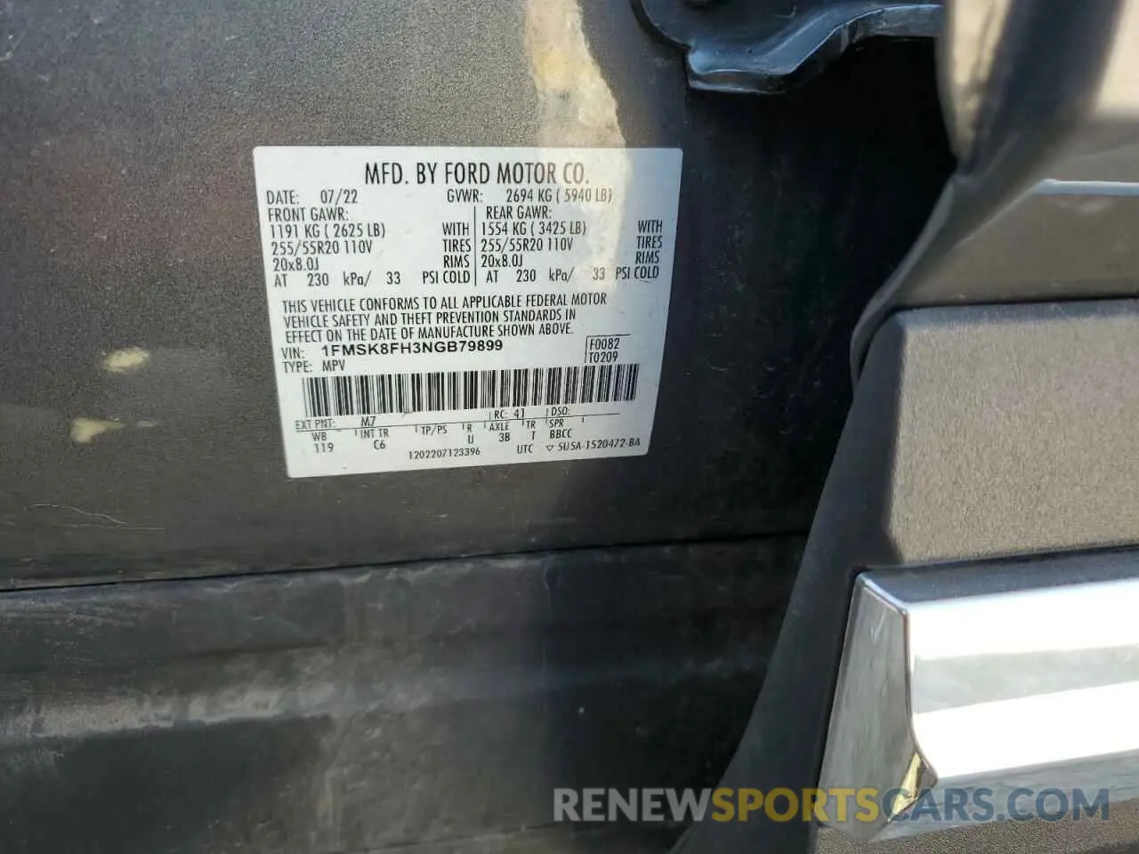 13 Photograph of a damaged car 1FMSK8FH3NGB79899 FORD EXPLORER 2022