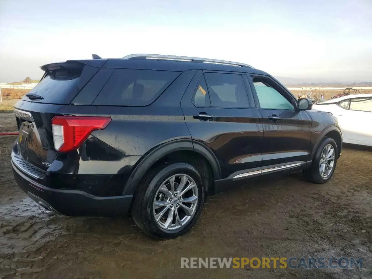 3 Фотография поврежденного автомобиля 1FMSK8FH4NGA30997 FORD EXPLORER 2022