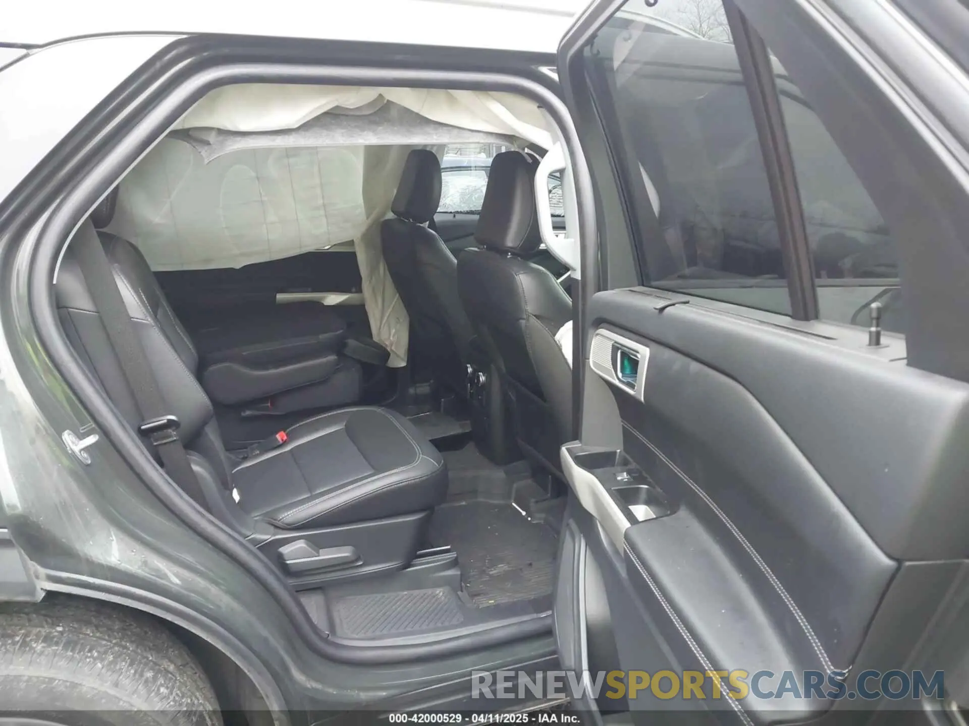 8 Фотография поврежденного автомобиля 1FMSK8FH4NGB12079 FORD EXPLORER 2022