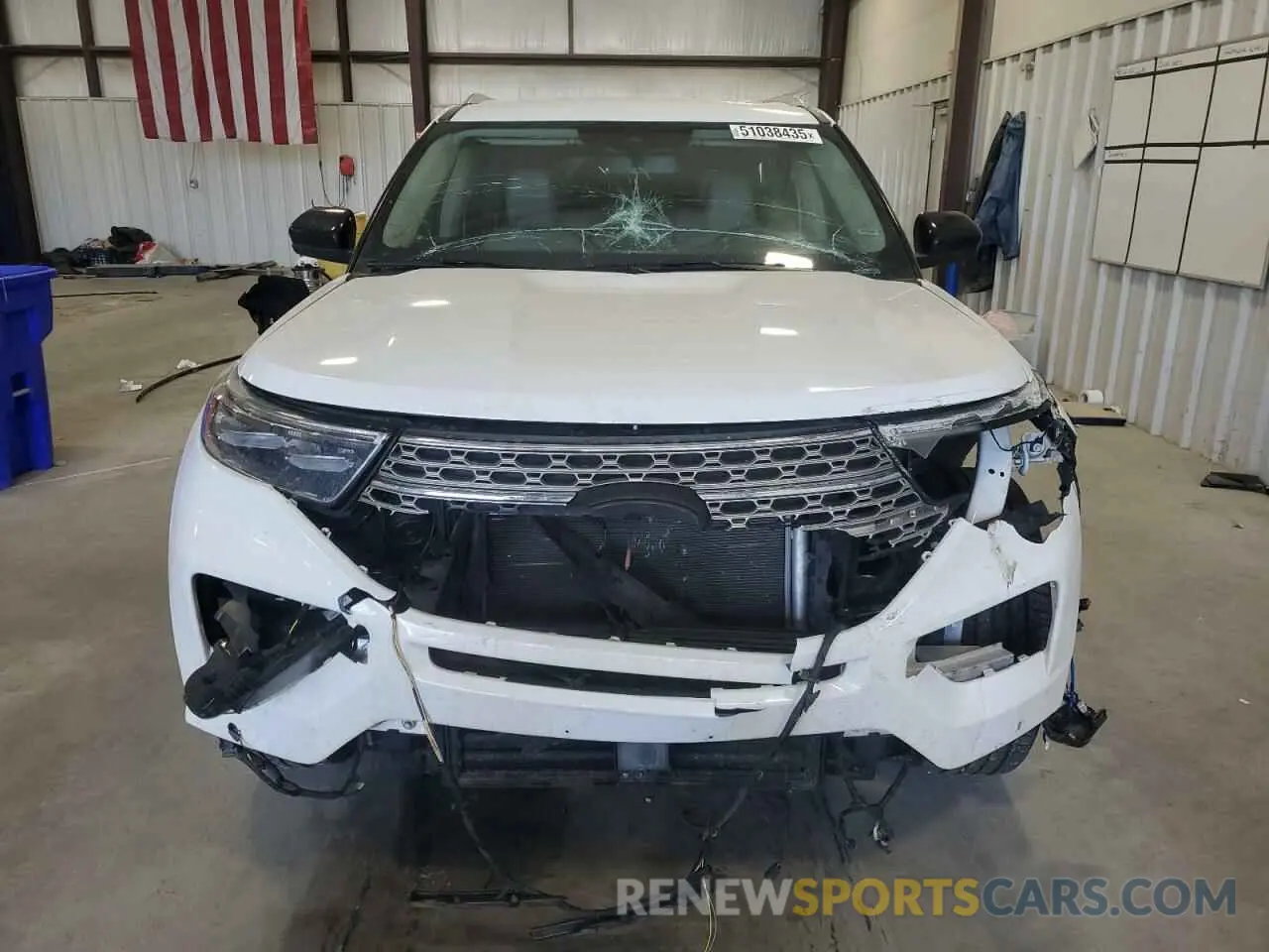 5 Photograph of a damaged car 1FMSK8FH7NGB19320 FORD EXPLORER 2022