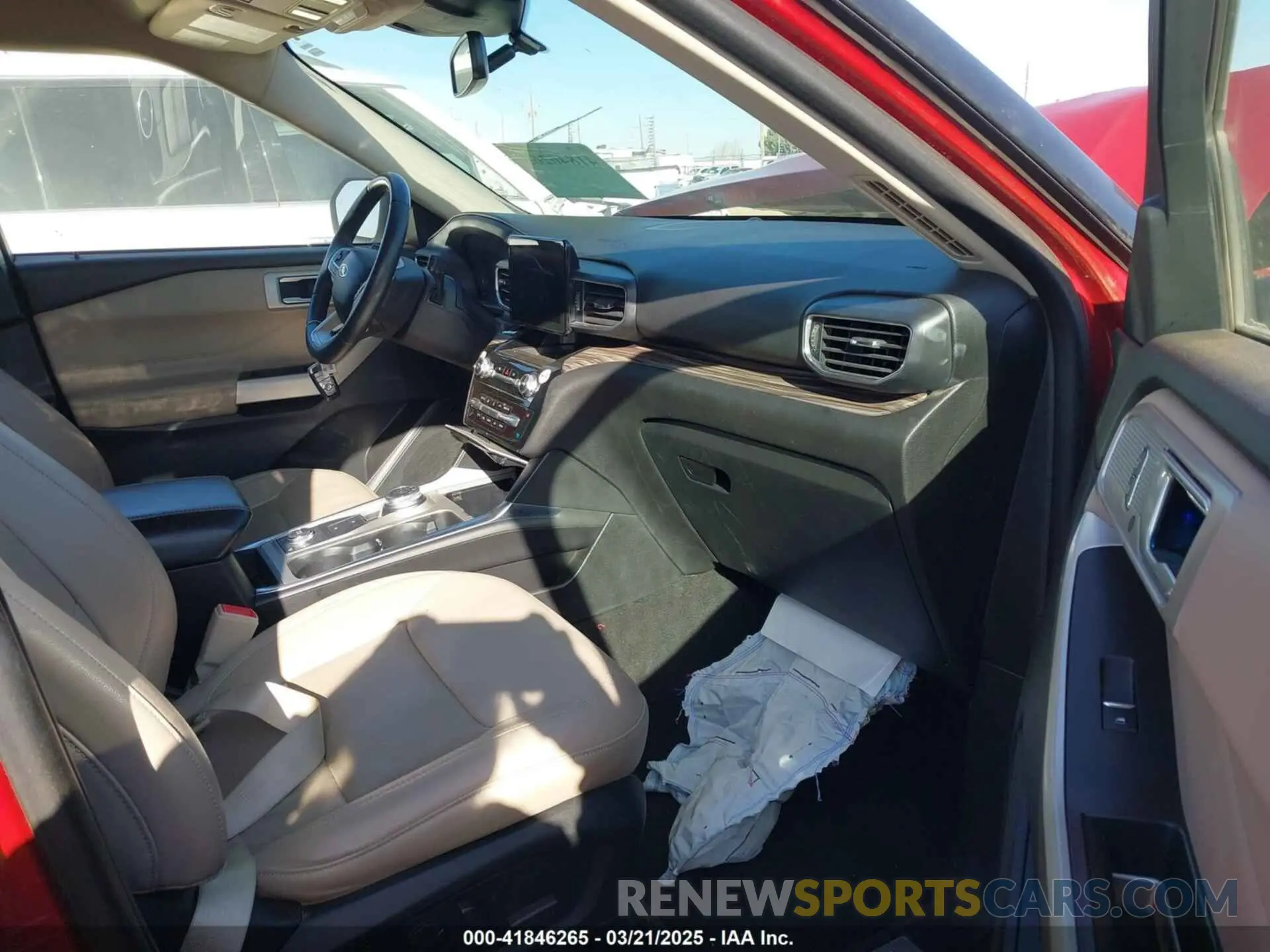 5 Photograph of a damaged car 1FMSK8FH7NGB78268 FORD EXPLORER 2022