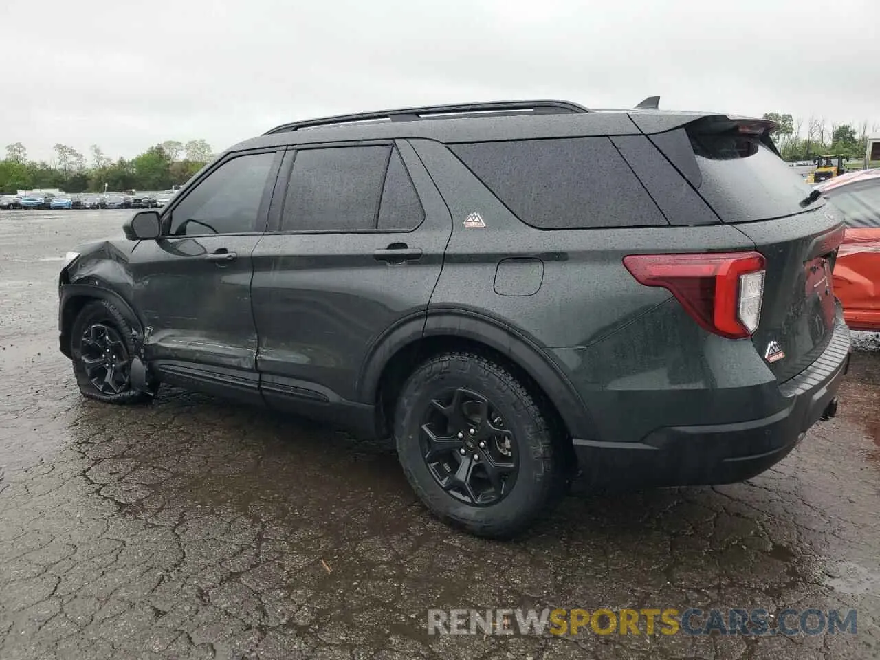2 Фотография поврежденного автомобиля 1FMSK8JH1NGB69735 FORD EXPLORER 2022