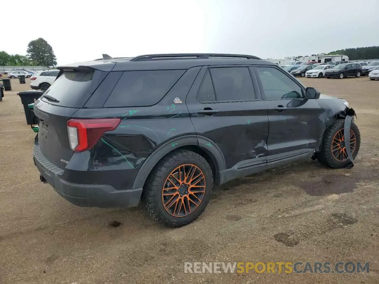 3 Фотография поврежденного автомобиля 1FMSK8JH2NGA00730 FORD EXPLORER 2022