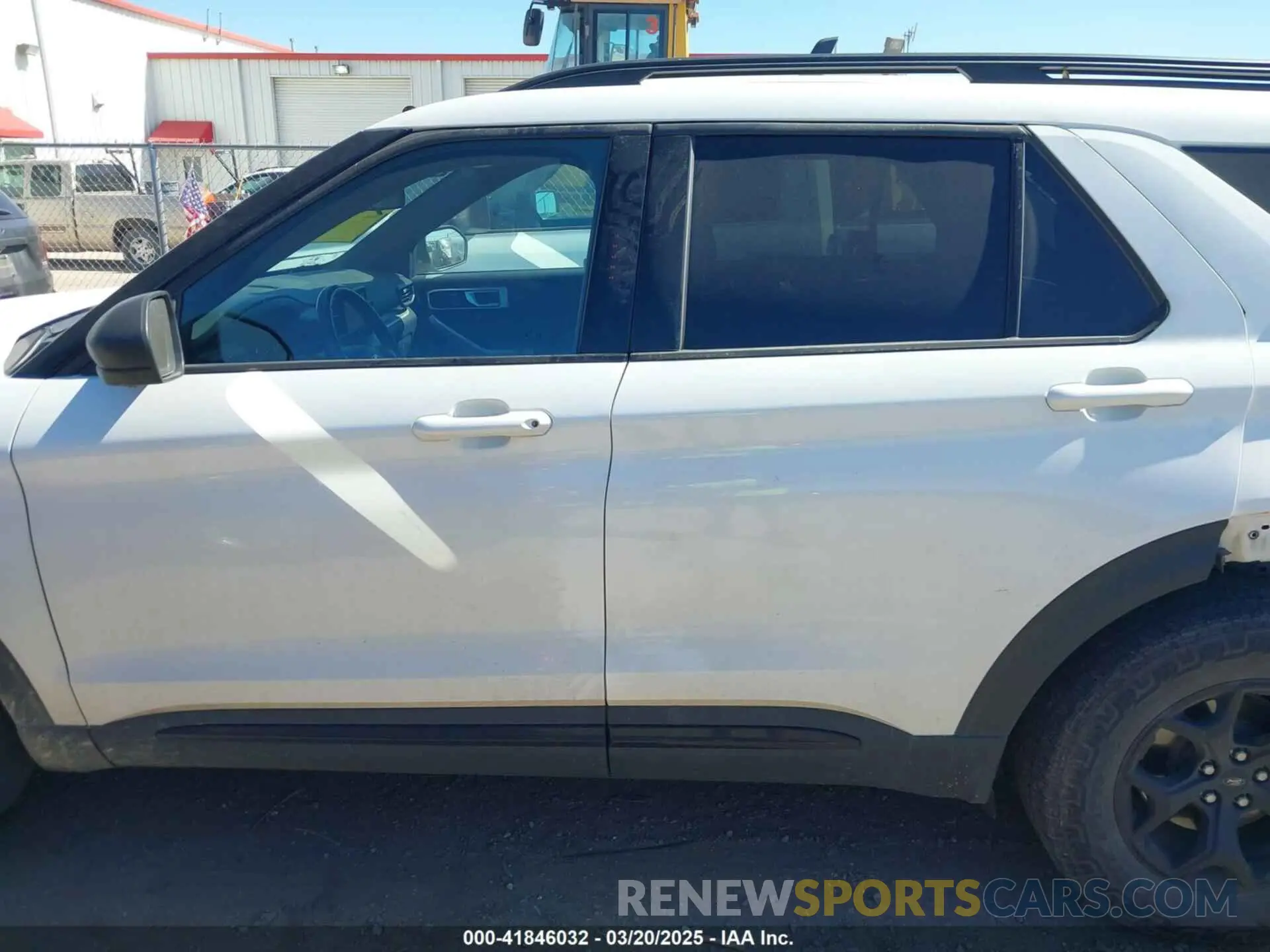 15 Photograph of a damaged car 1FMSK8JH3NGA98523 FORD EXPLORER 2022