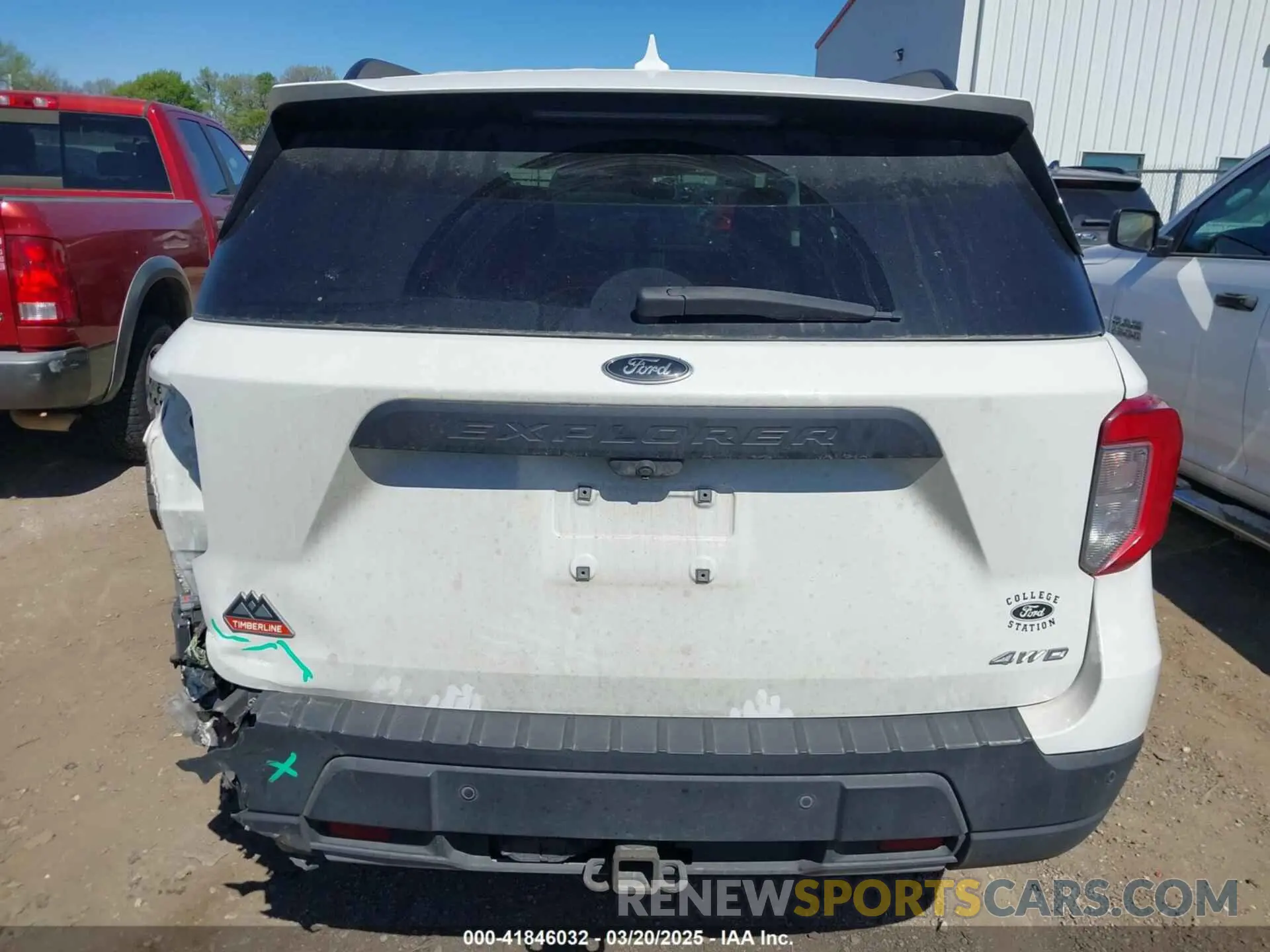 17 Photograph of a damaged car 1FMSK8JH3NGA98523 FORD EXPLORER 2022