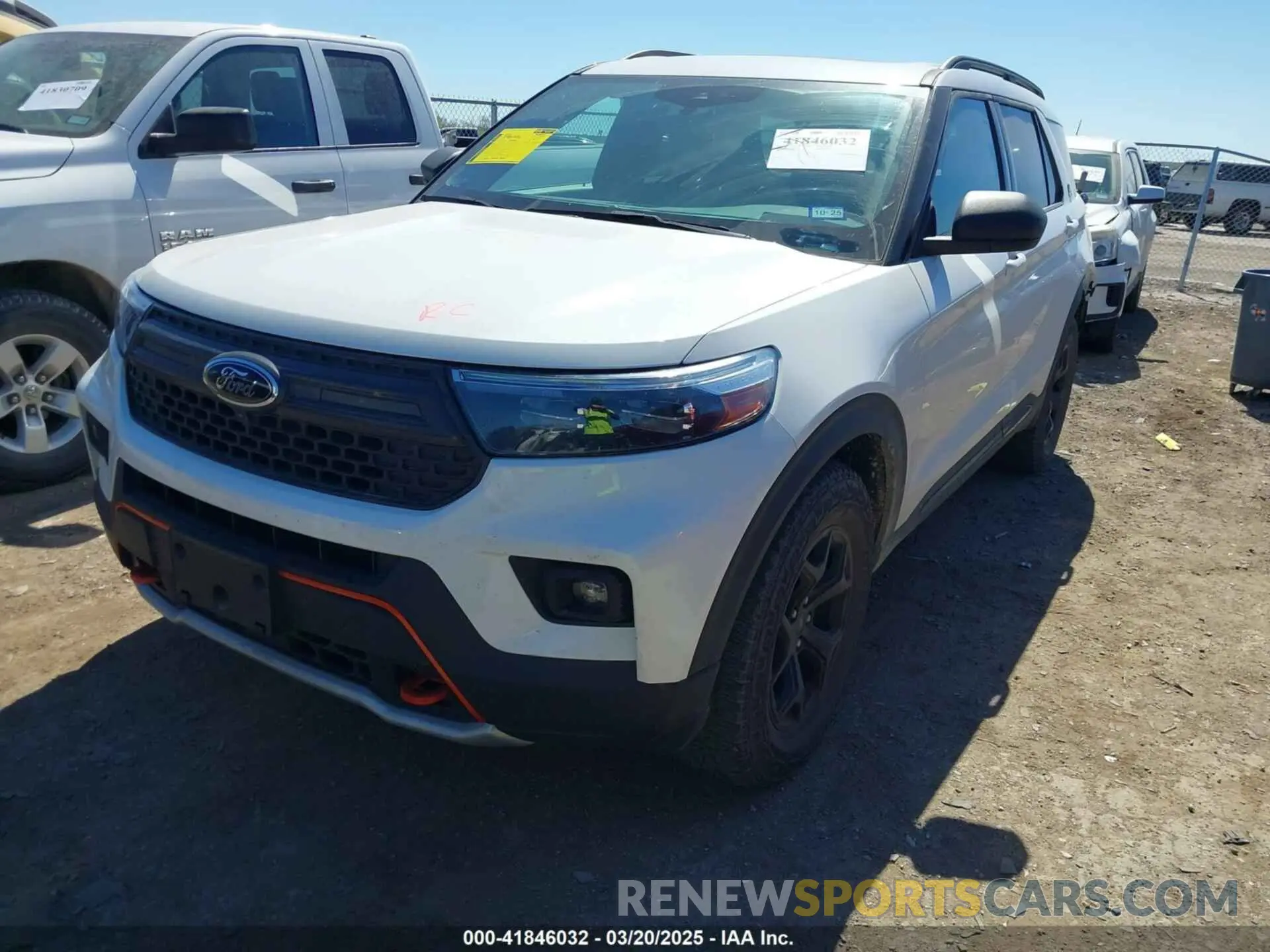 2 Photograph of a damaged car 1FMSK8JH3NGA98523 FORD EXPLORER 2022