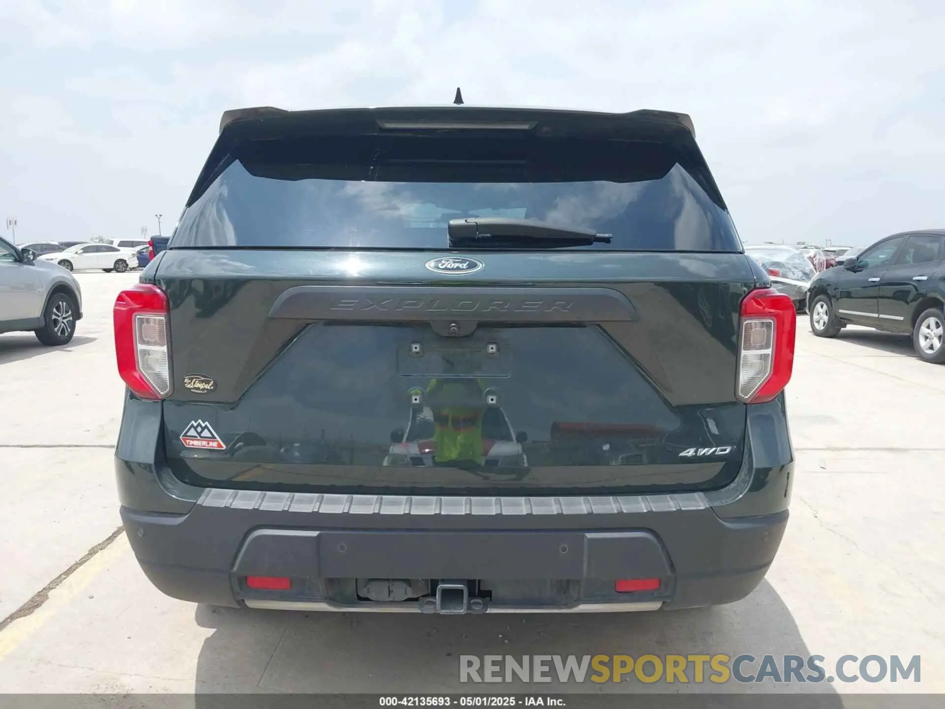 16 Photograph of a damaged car 1FMSK8JH6NGC15107 FORD EXPLORER 2022