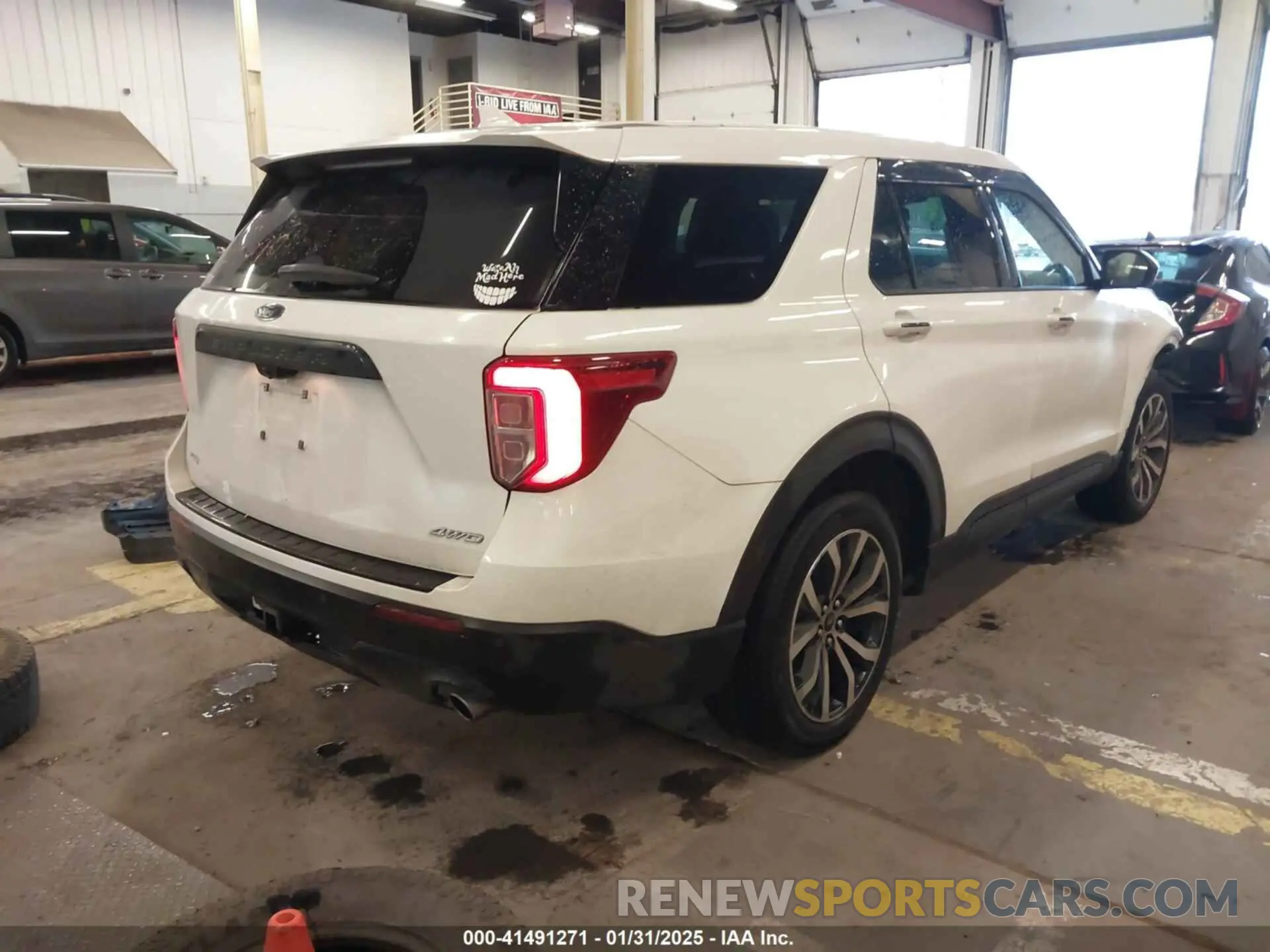4 Фотография поврежденного автомобиля 1FMSK8KHXNGB57162 FORD EXPLORER 2022