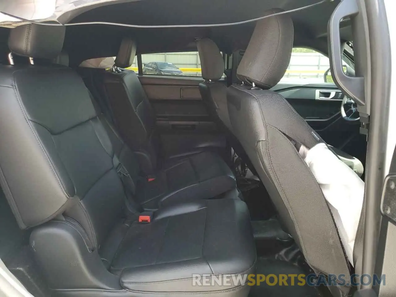 11 Фотография поврежденного автомобиля 1FM5K8AB1PGB74896 FORD EXPLORER 2023