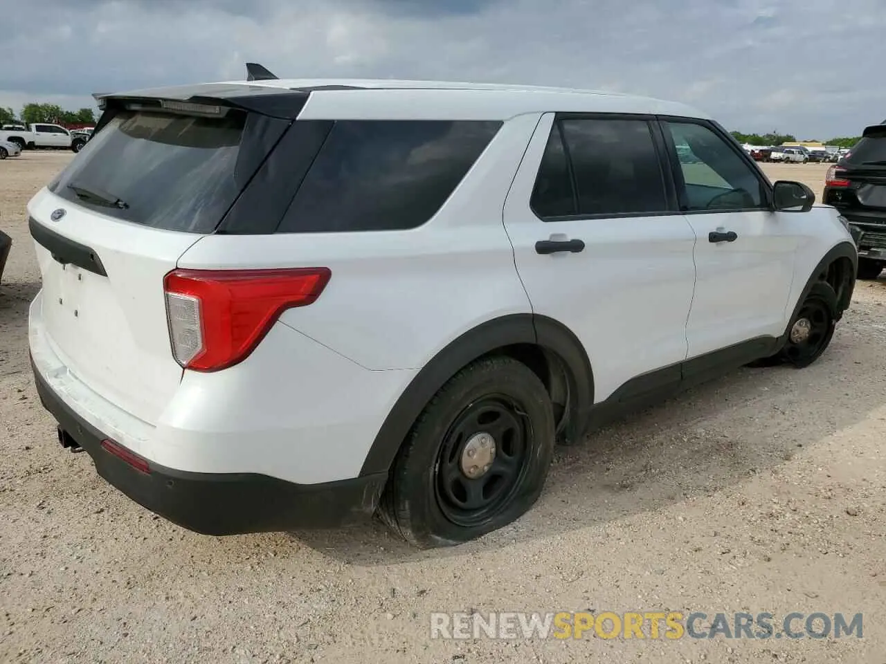 3 Фотография поврежденного автомобиля 1FM5K8AB7PGA85592 FORD EXPLORER 2023