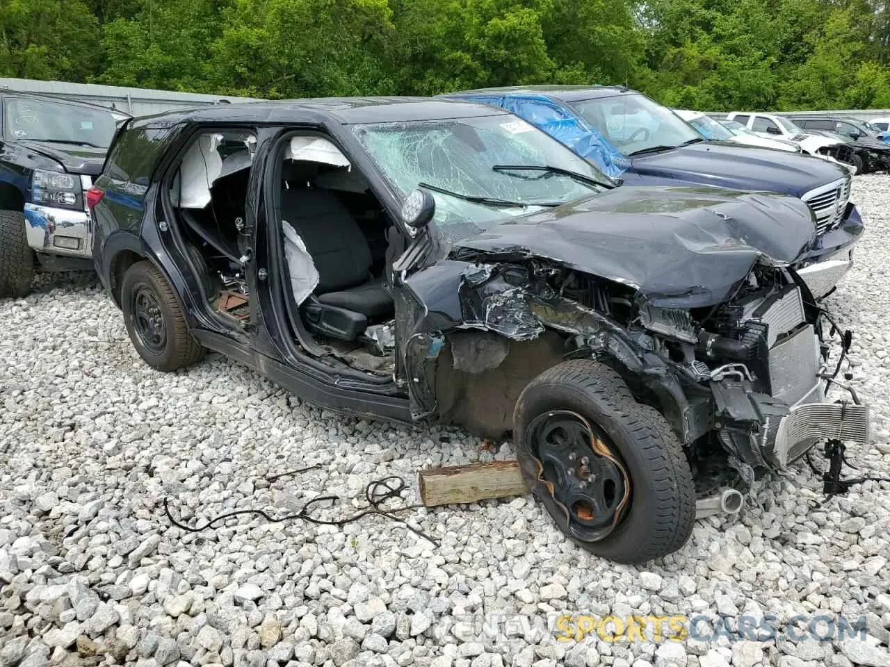4 Photograph of a damaged car 1FM5K8AC1PGC20641 FORD EXPLORER 2023