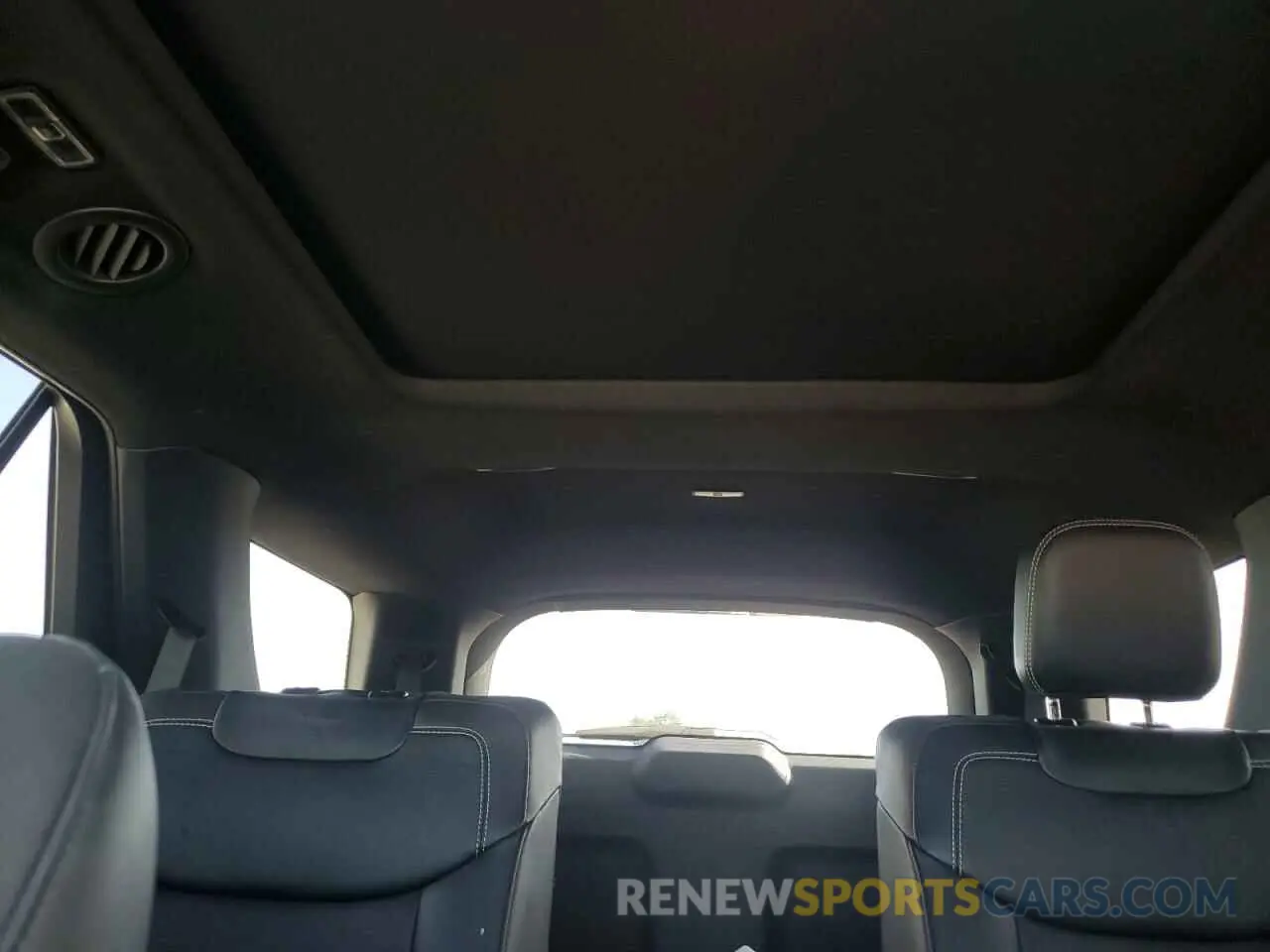 10 Фотография поврежденного автомобиля 1FM5K8GC1PGB15380 FORD EXPLORER 2023