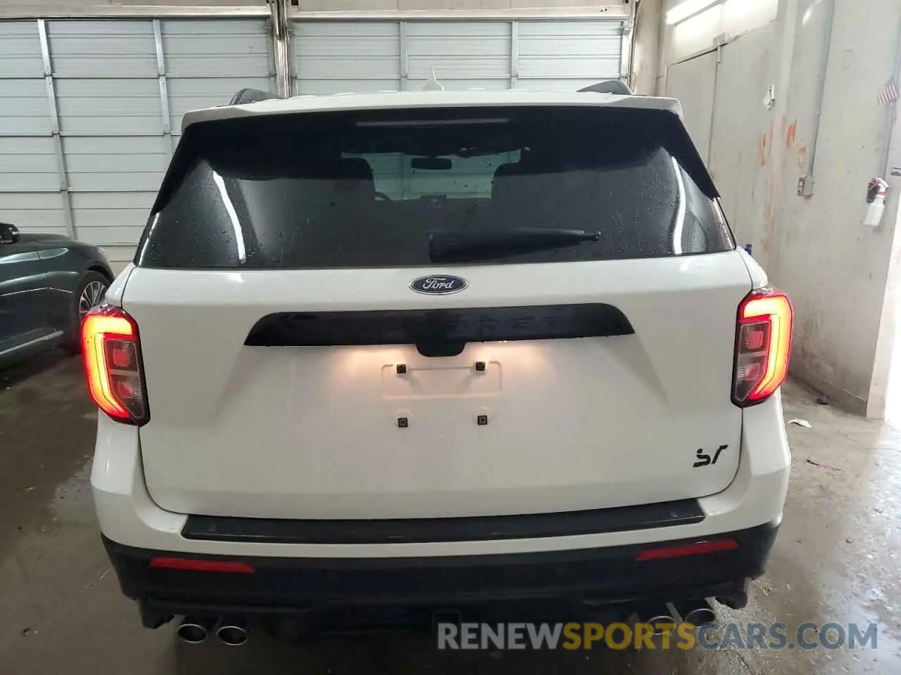 6 Photograph of a damaged car 1FM5K8GC2PGC23216 FORD EXPLORER 2023