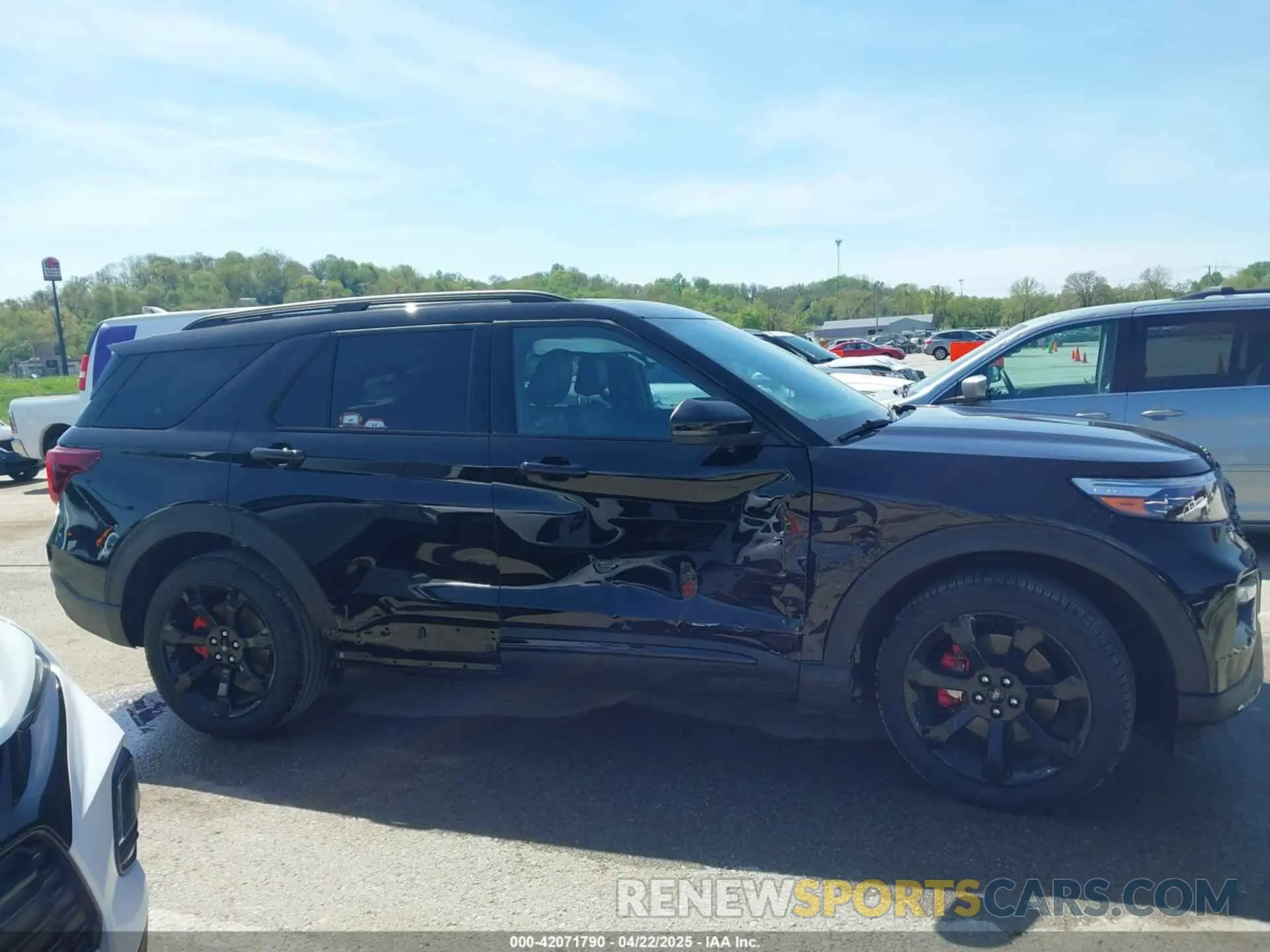 13 Фотография поврежденного автомобиля 1FM5K8GC3PGC36153 FORD EXPLORER 2023