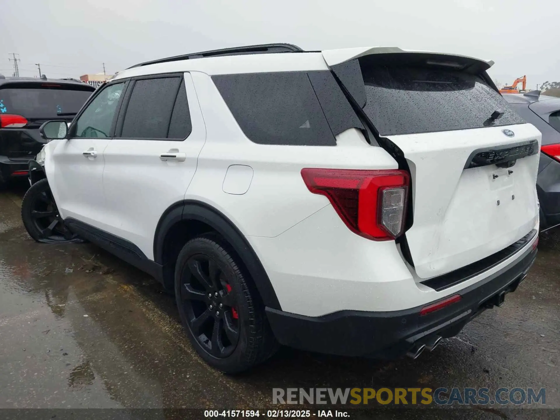 3 Photograph of a damaged car 1FM5K8GC8PGA29970 FORD EXPLORER 2023